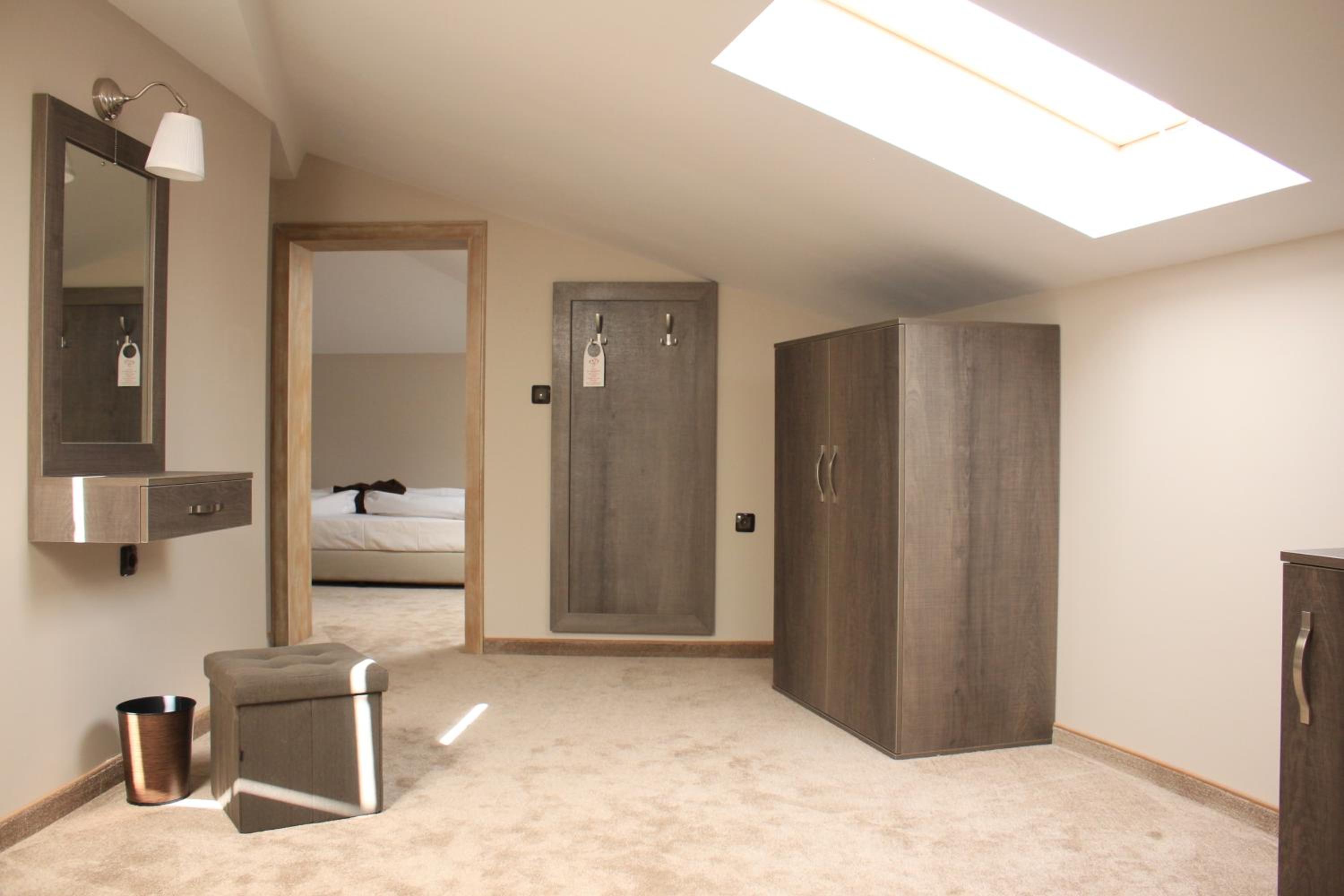 Triple Аttic Room photo 3