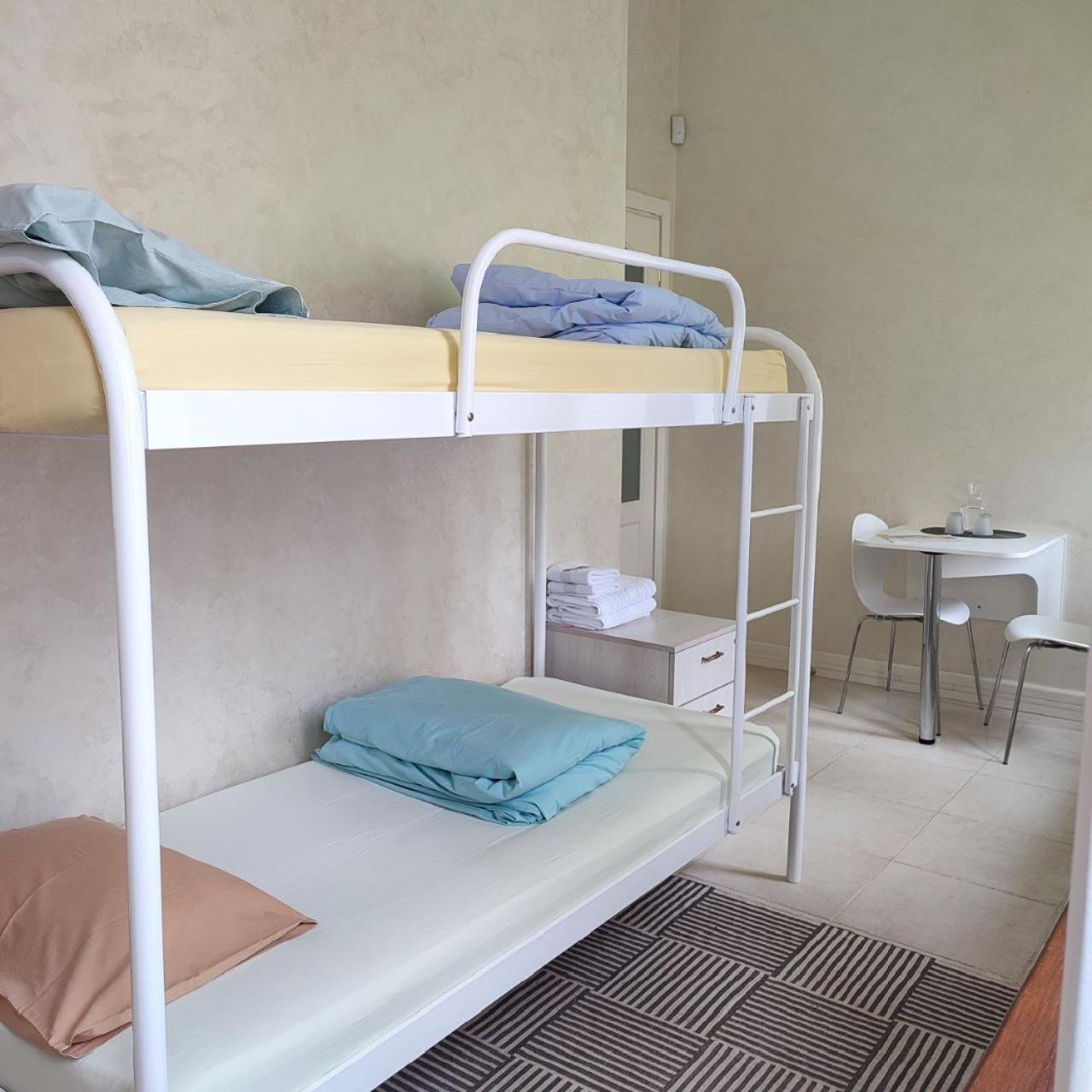 Budget Double Room photo 3