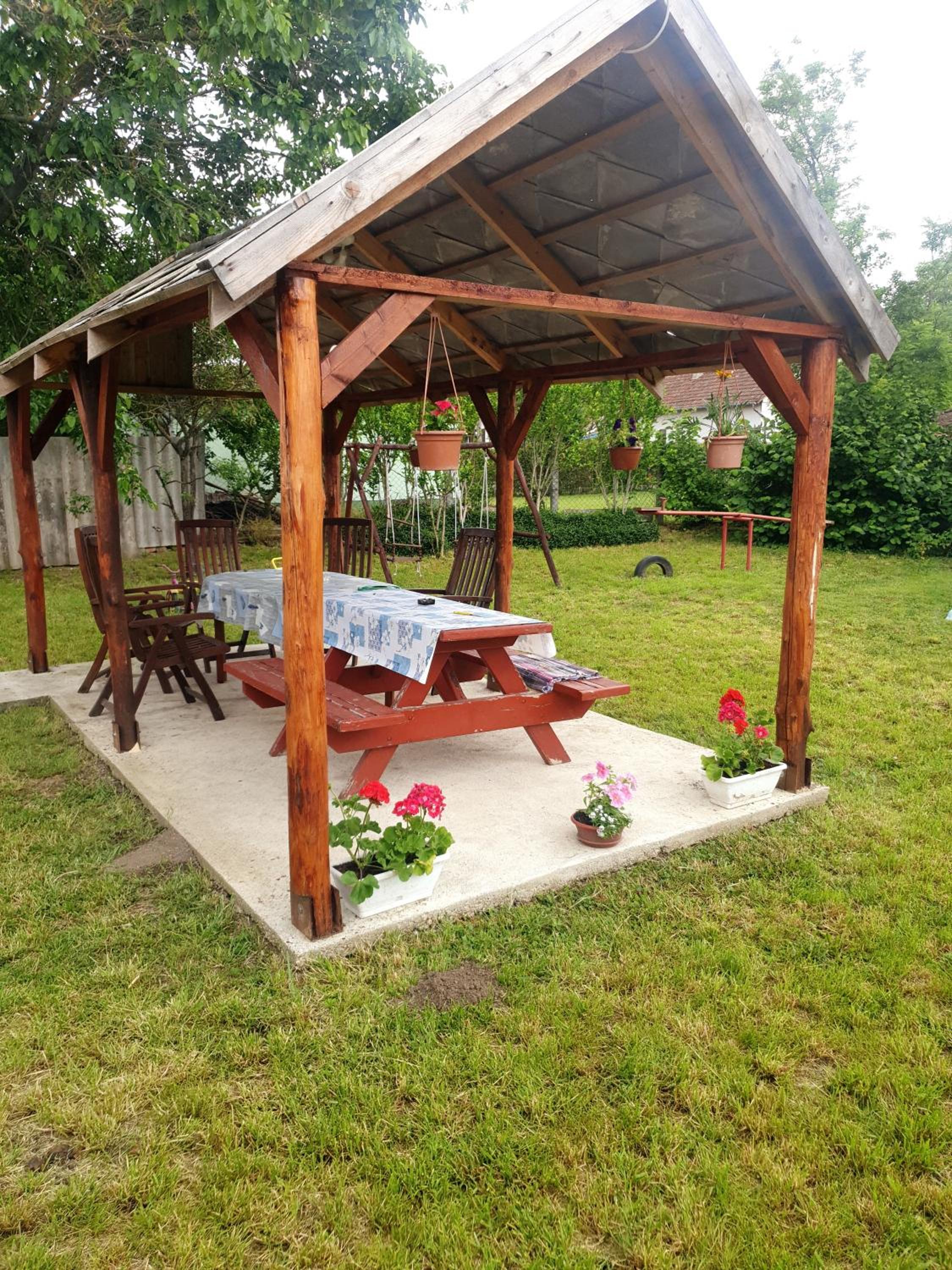Three-Bedroom House photo 2