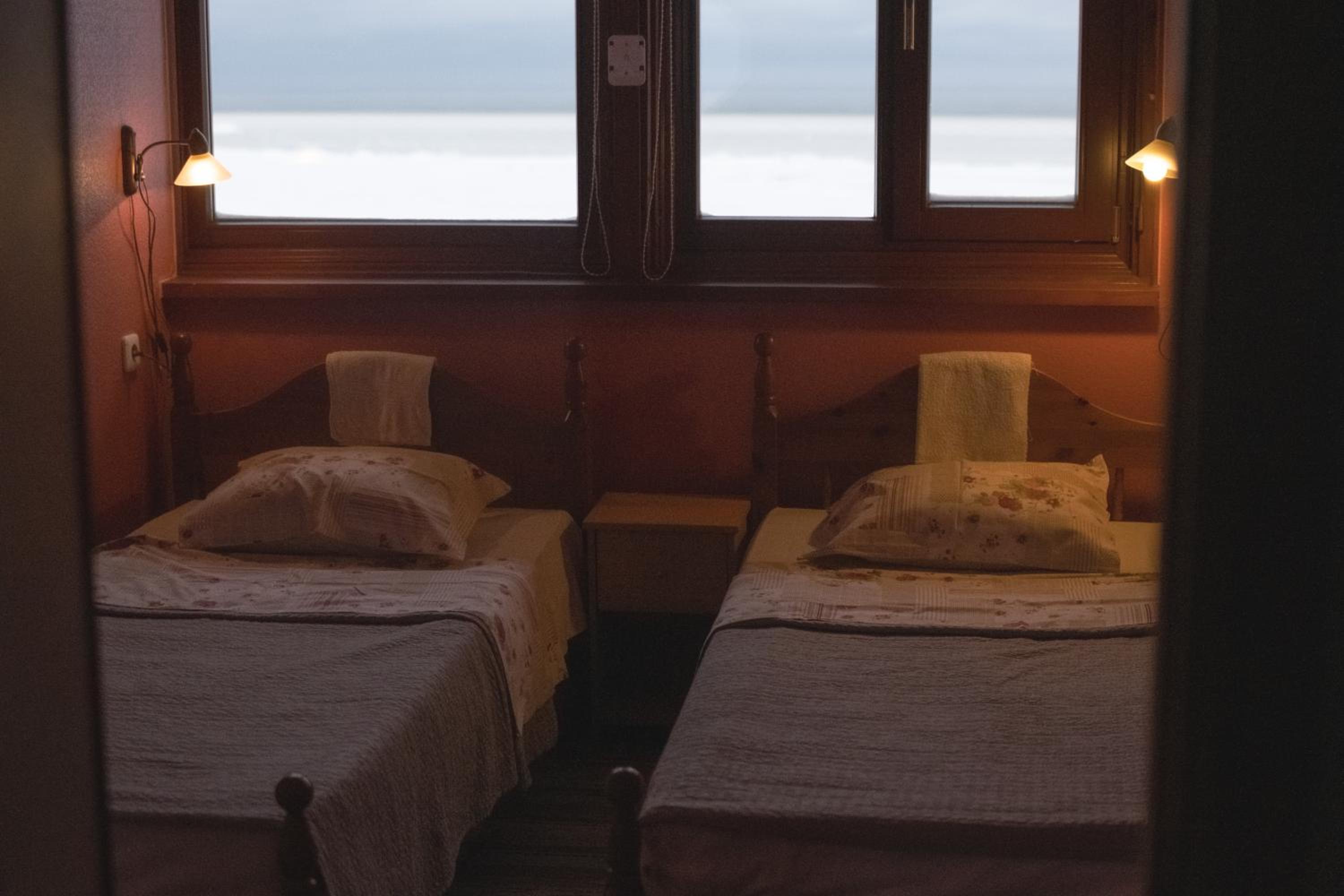 Twin Room with Sea View - Photo 1