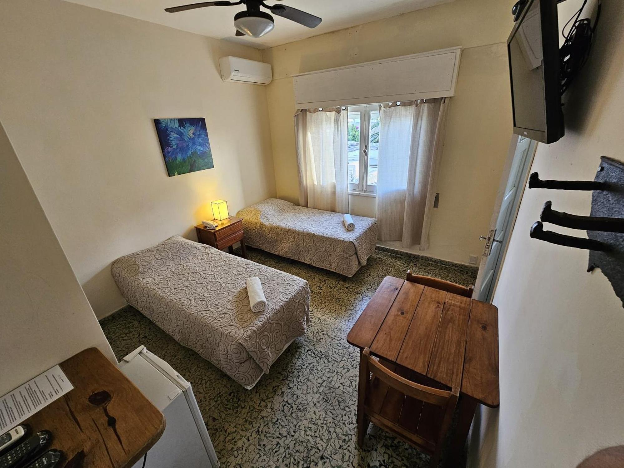 Standard Twin Room photo 1
