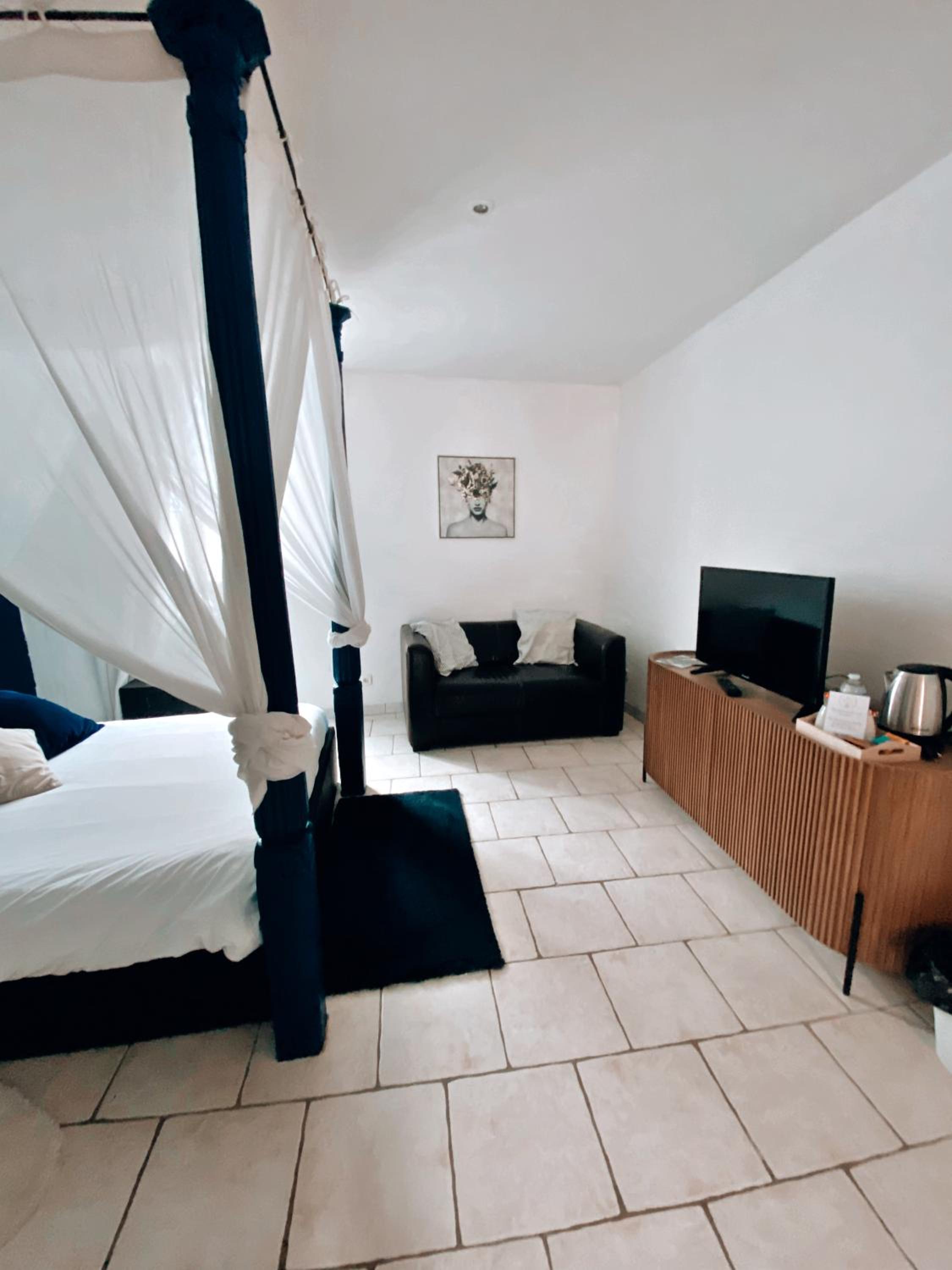 Superior Double Room - Photo 5