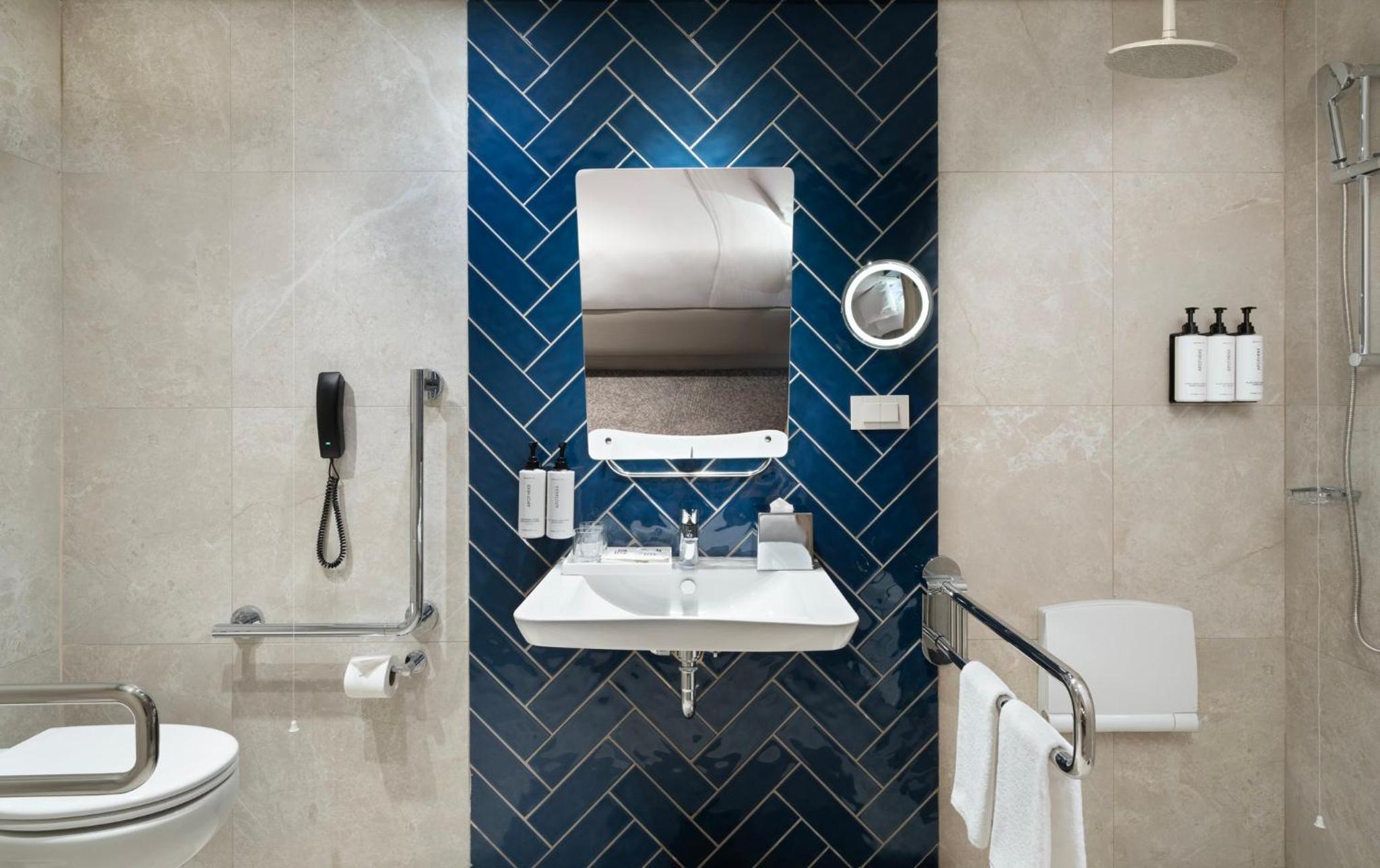 Premium Queen Room - Accessible