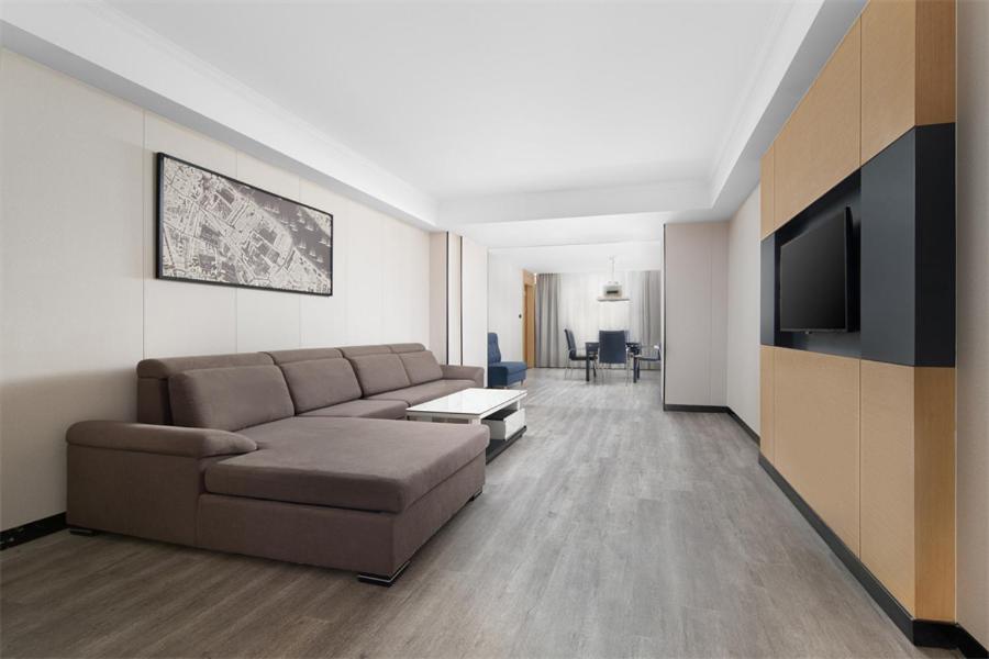 Business Suite