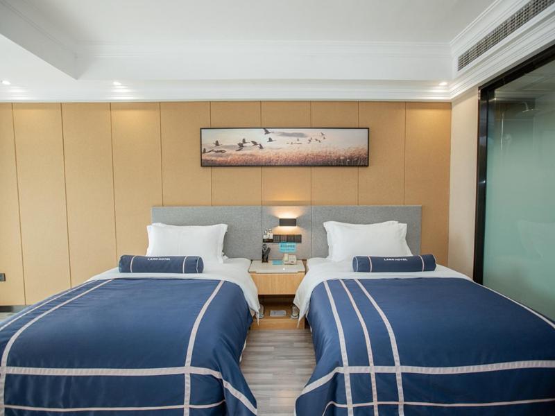 Deluxe Twin Room  photo 3