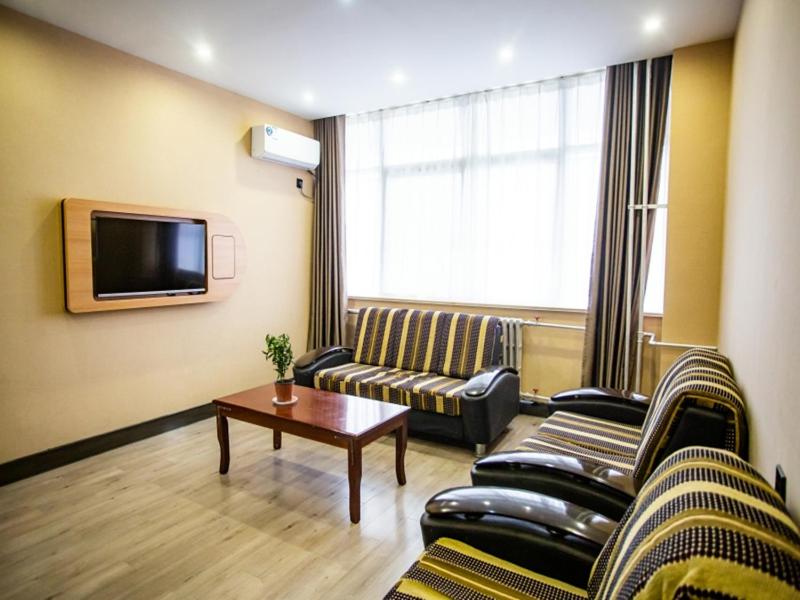 Deluxe Suite photo 3