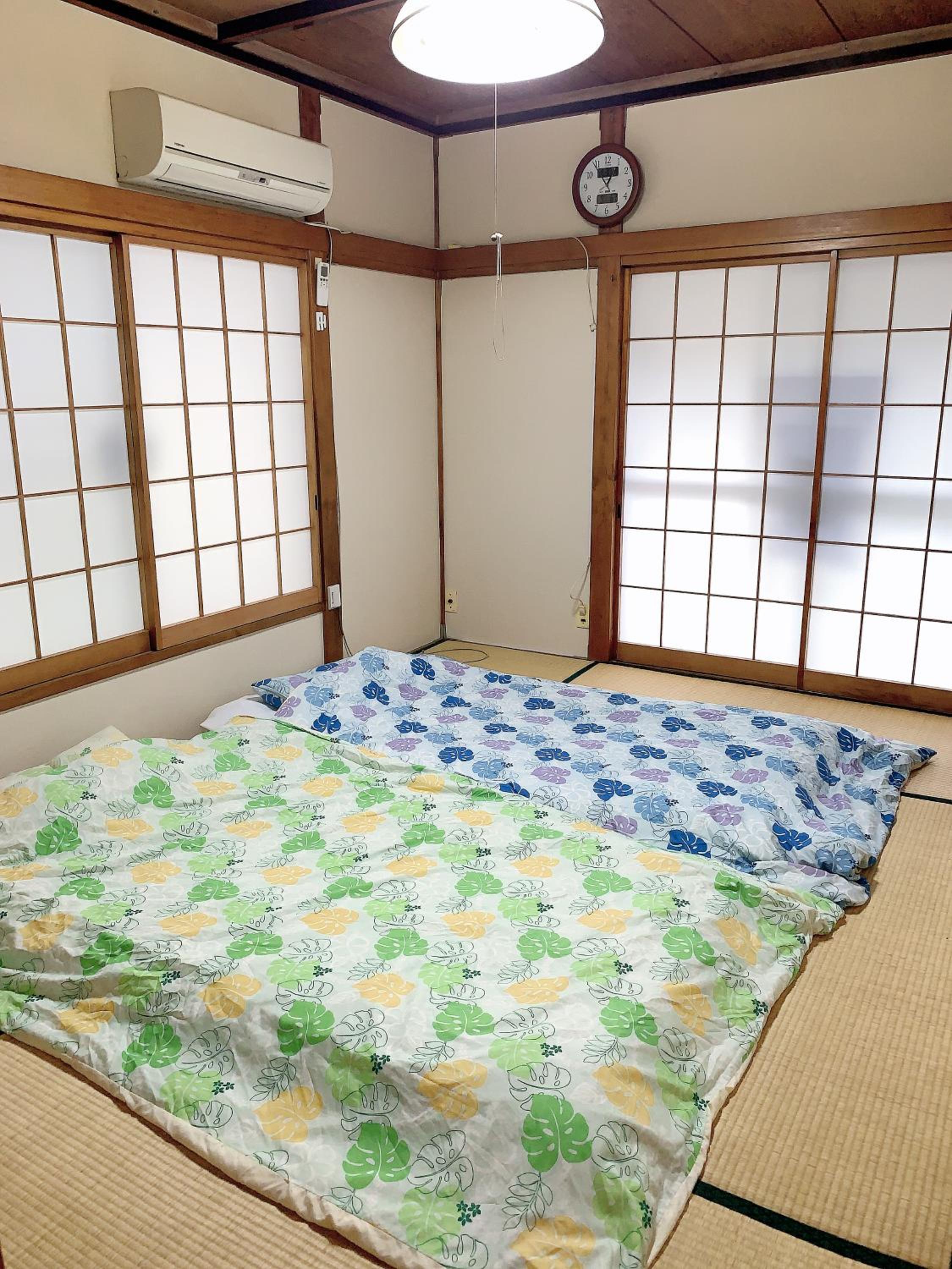 Three-Bedroom House photo 2