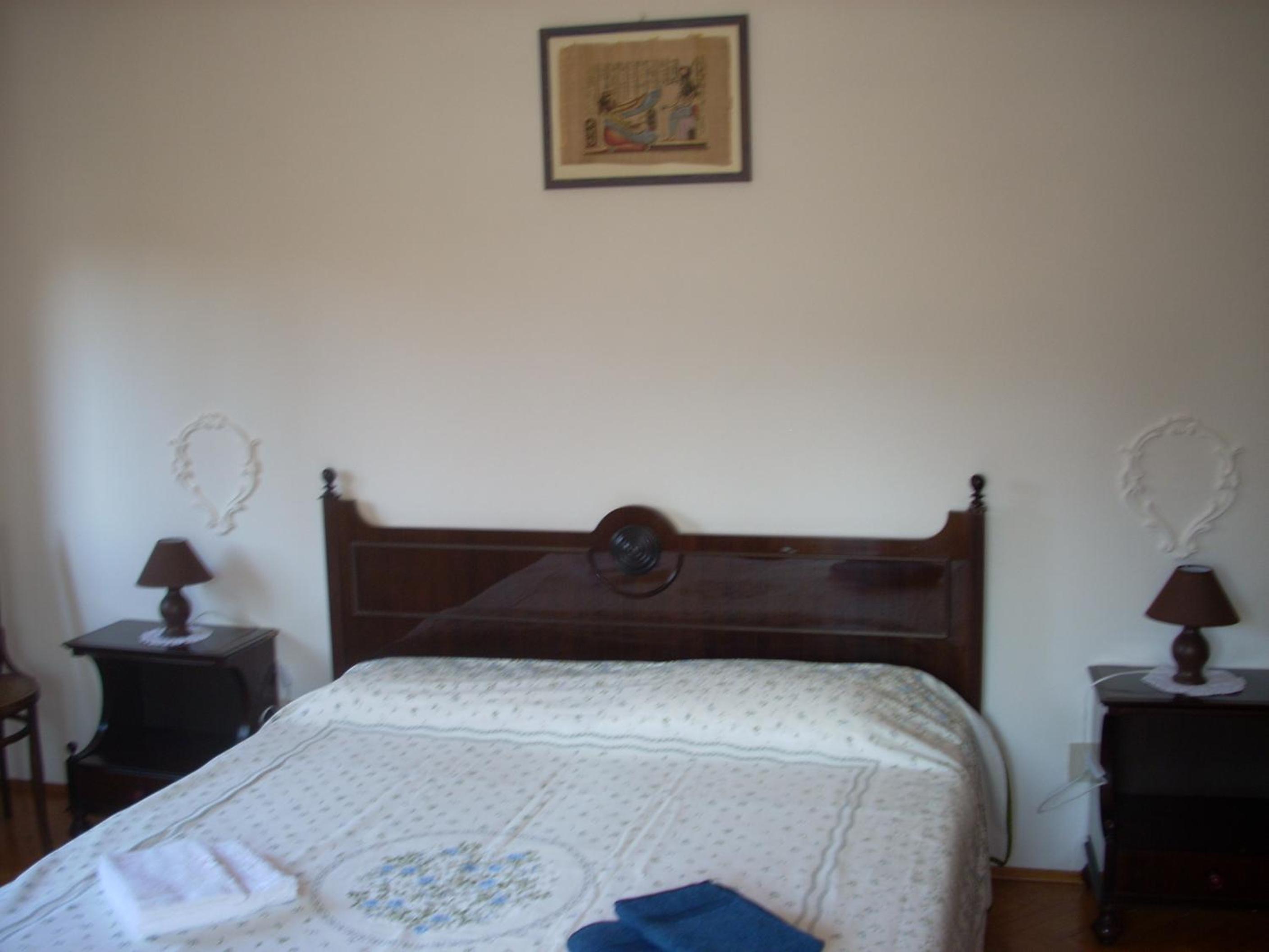 Basic Triple Room photo 1