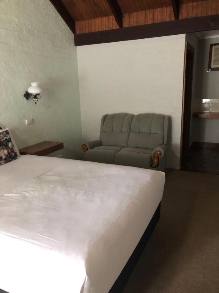 Standard Queen Room photo 1