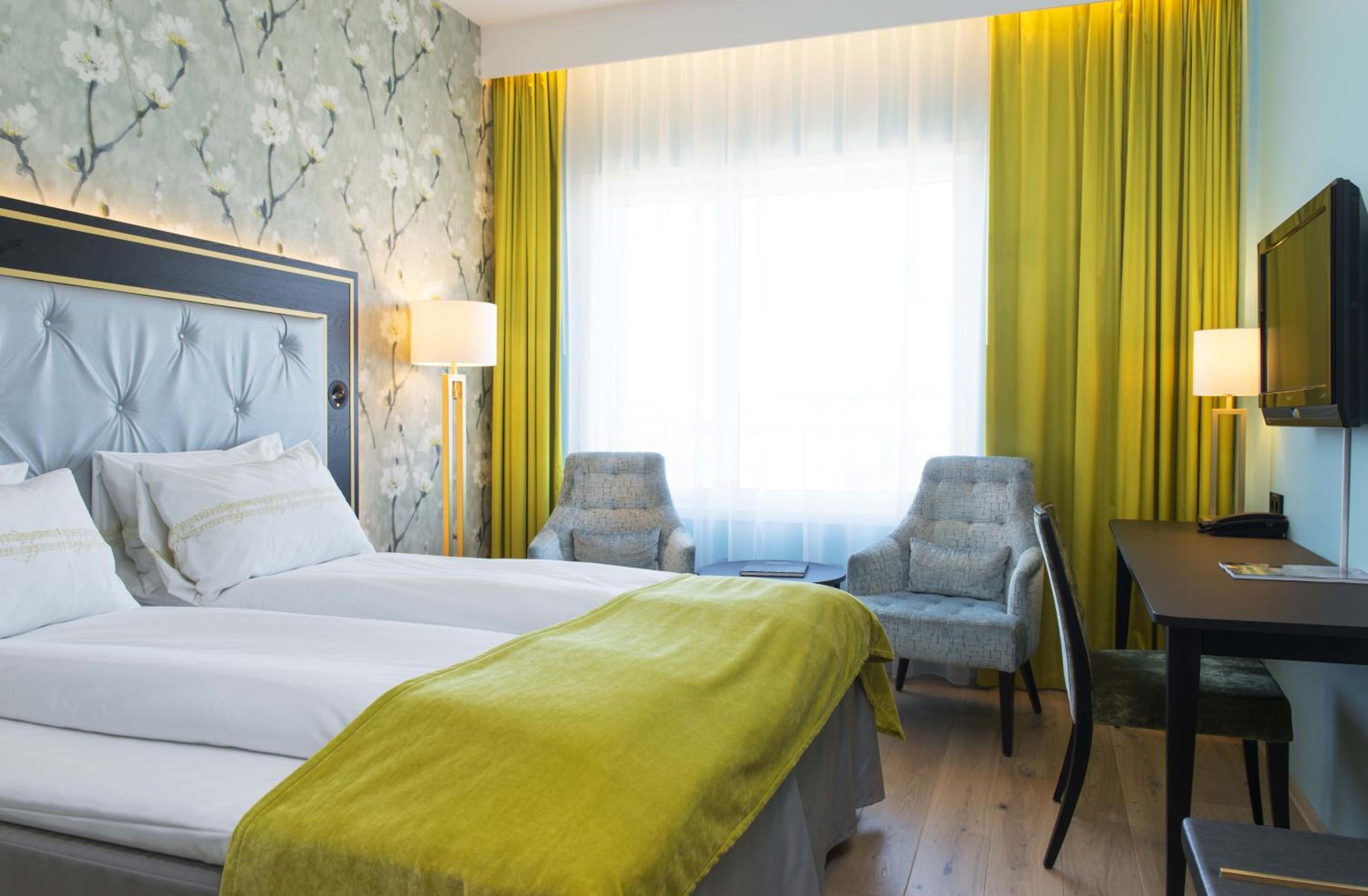 Standard Double Room - Photo 1