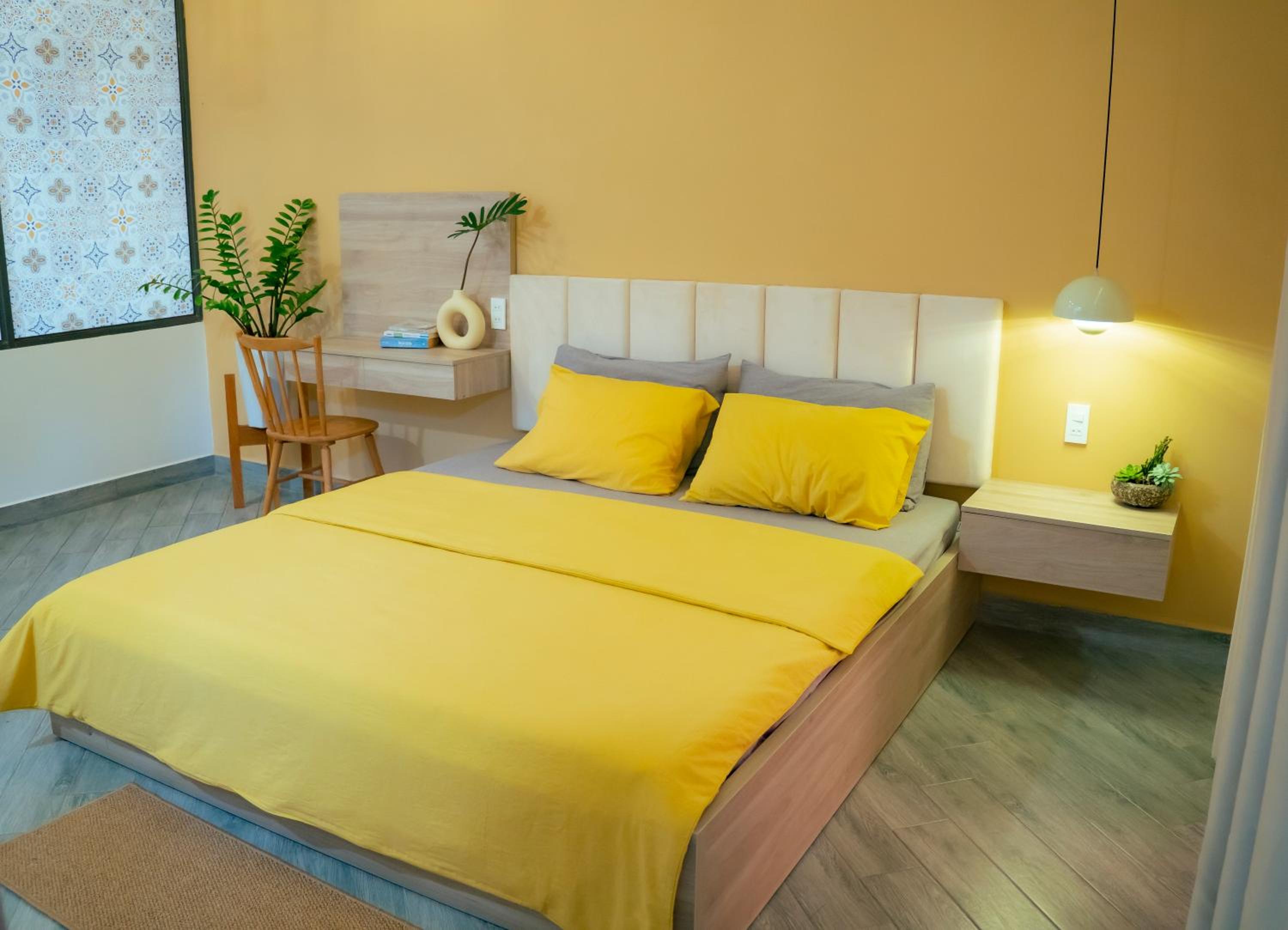 Deluxe Double Room with Balcony photo 2