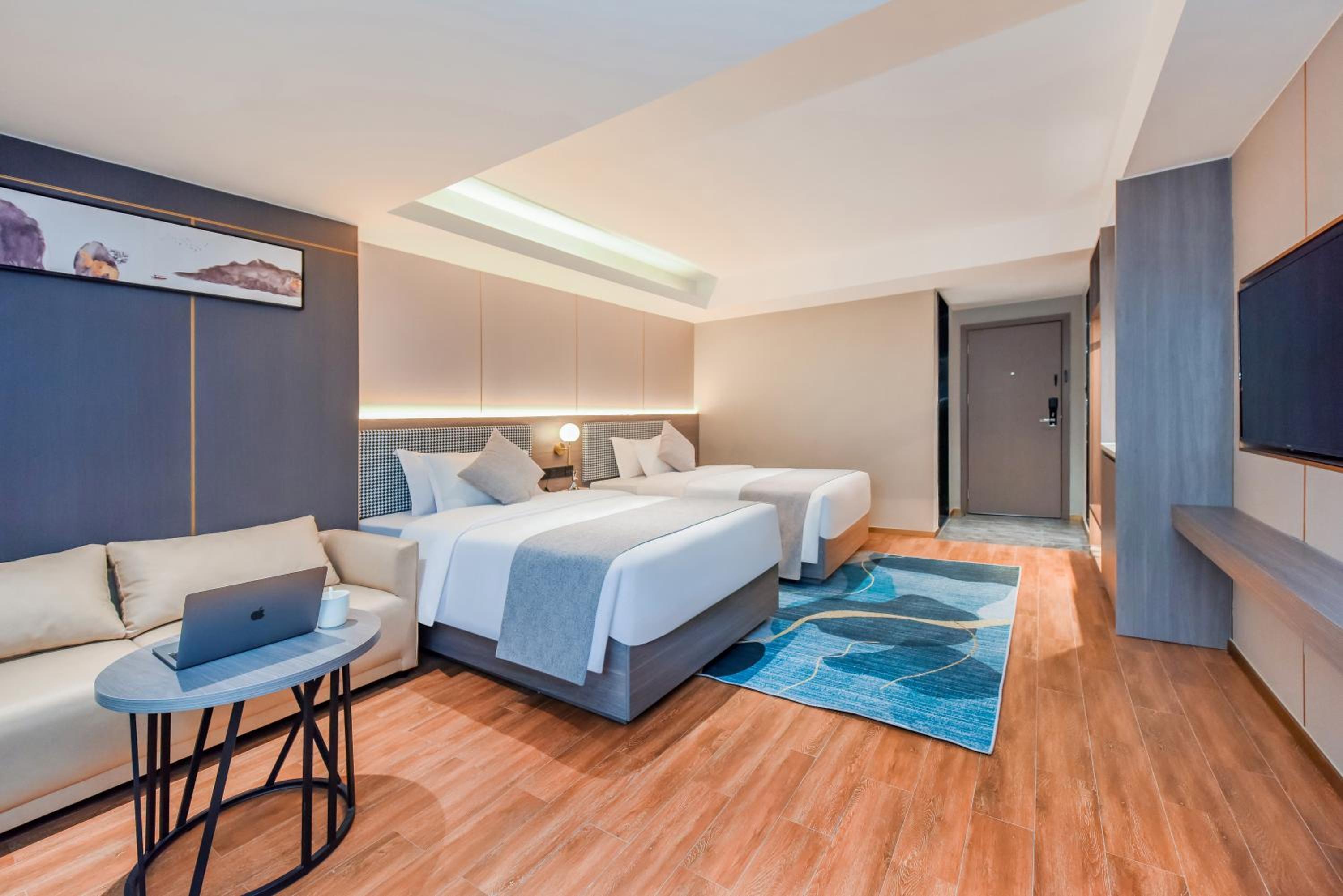 Premium Twin Room photo 1