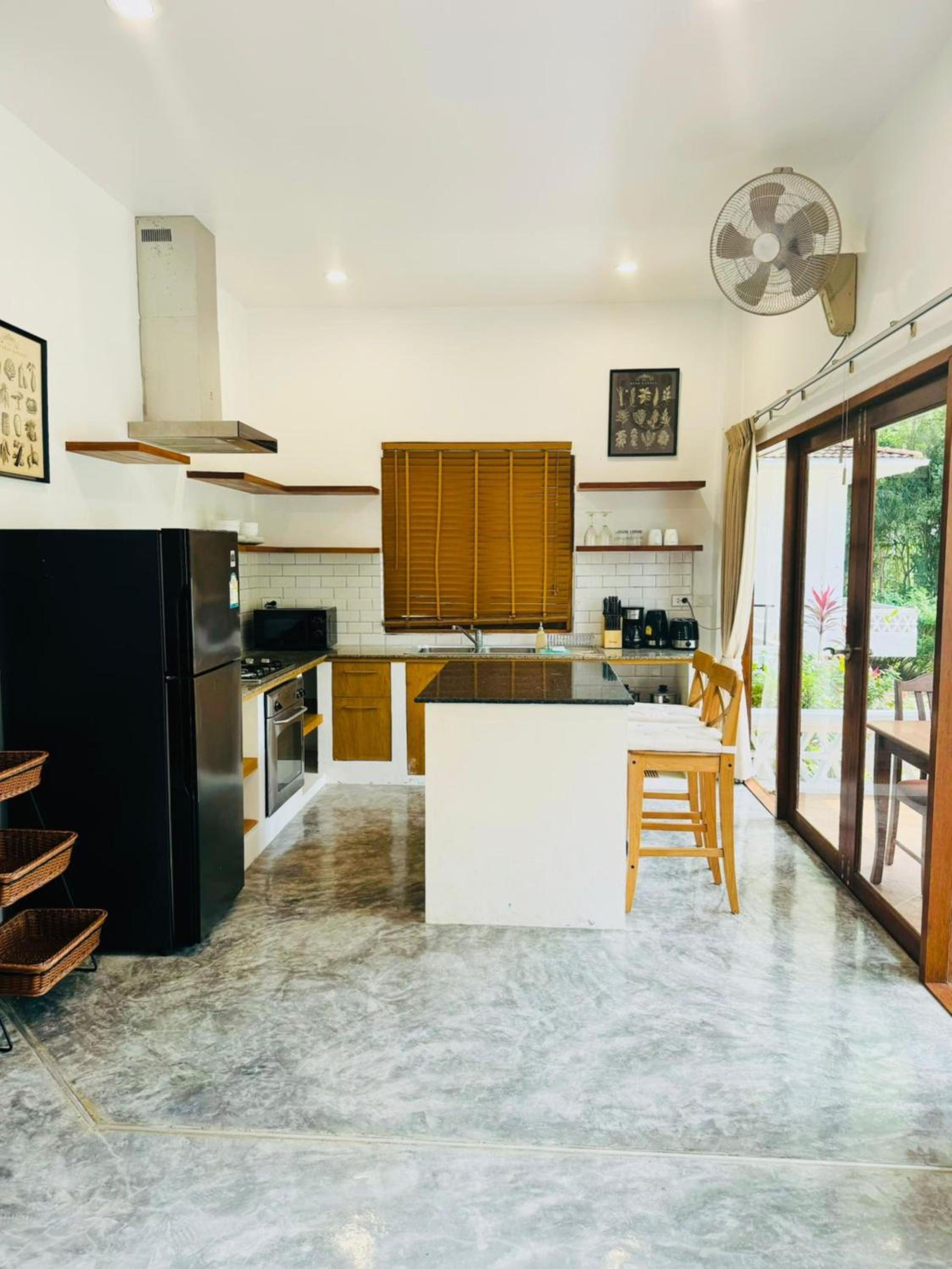 Villa photo 3