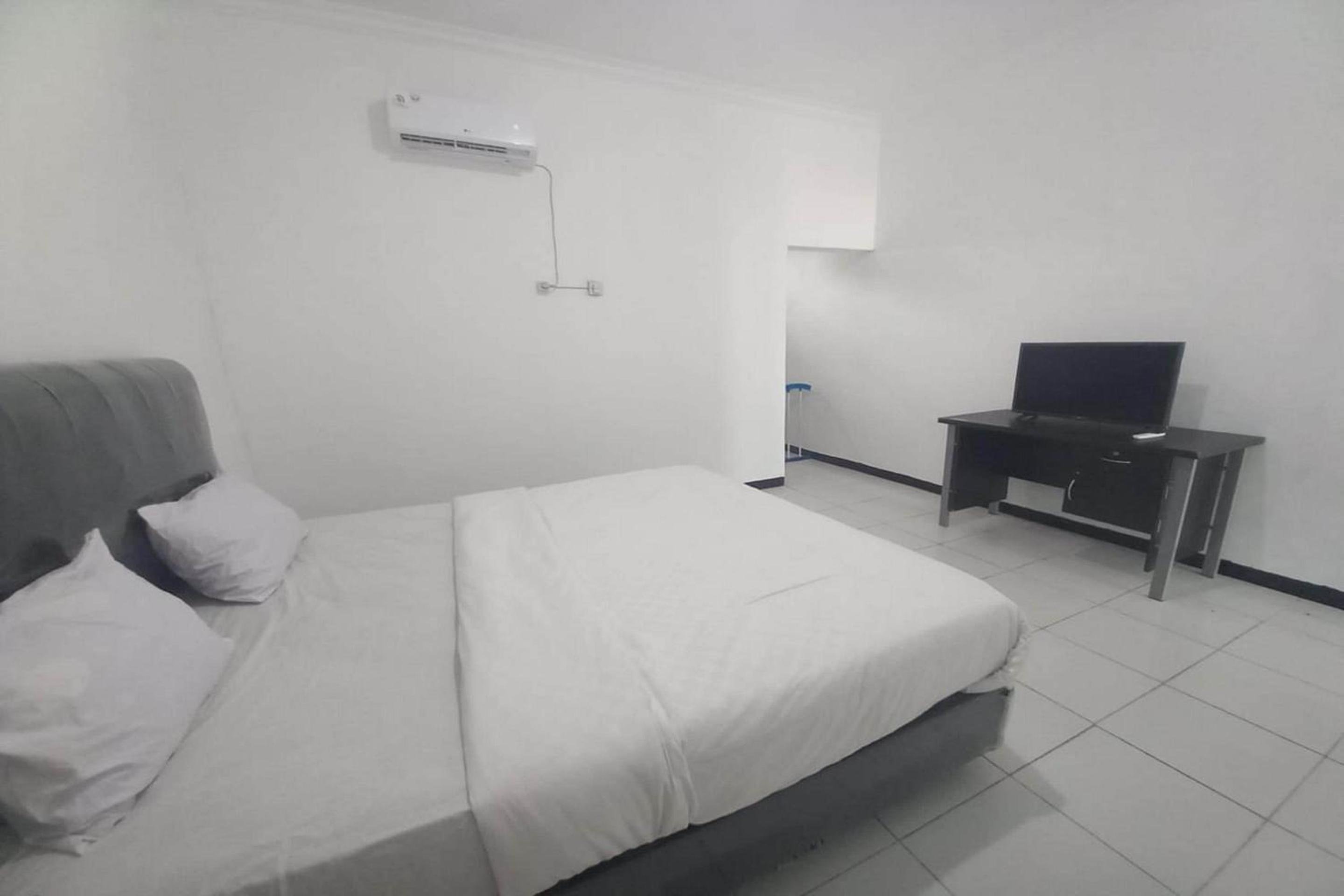 Standard Double Room photo 3