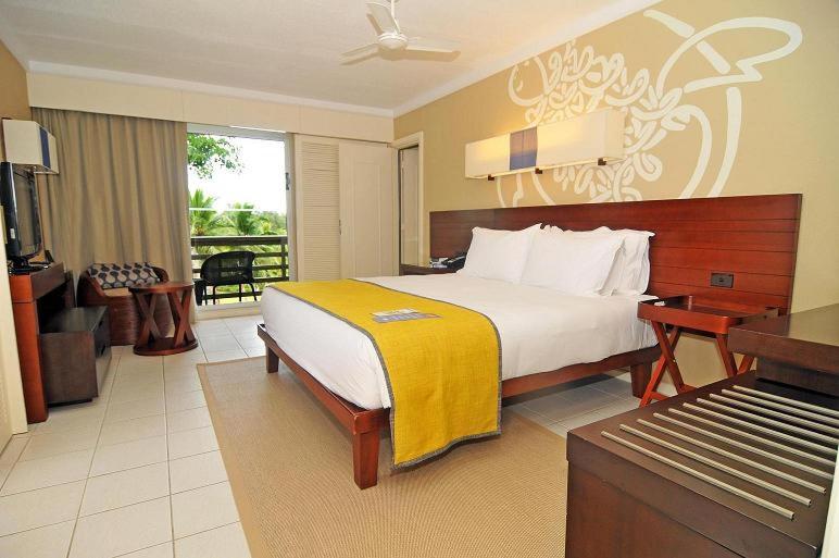 King Suite With Garden View photo 2