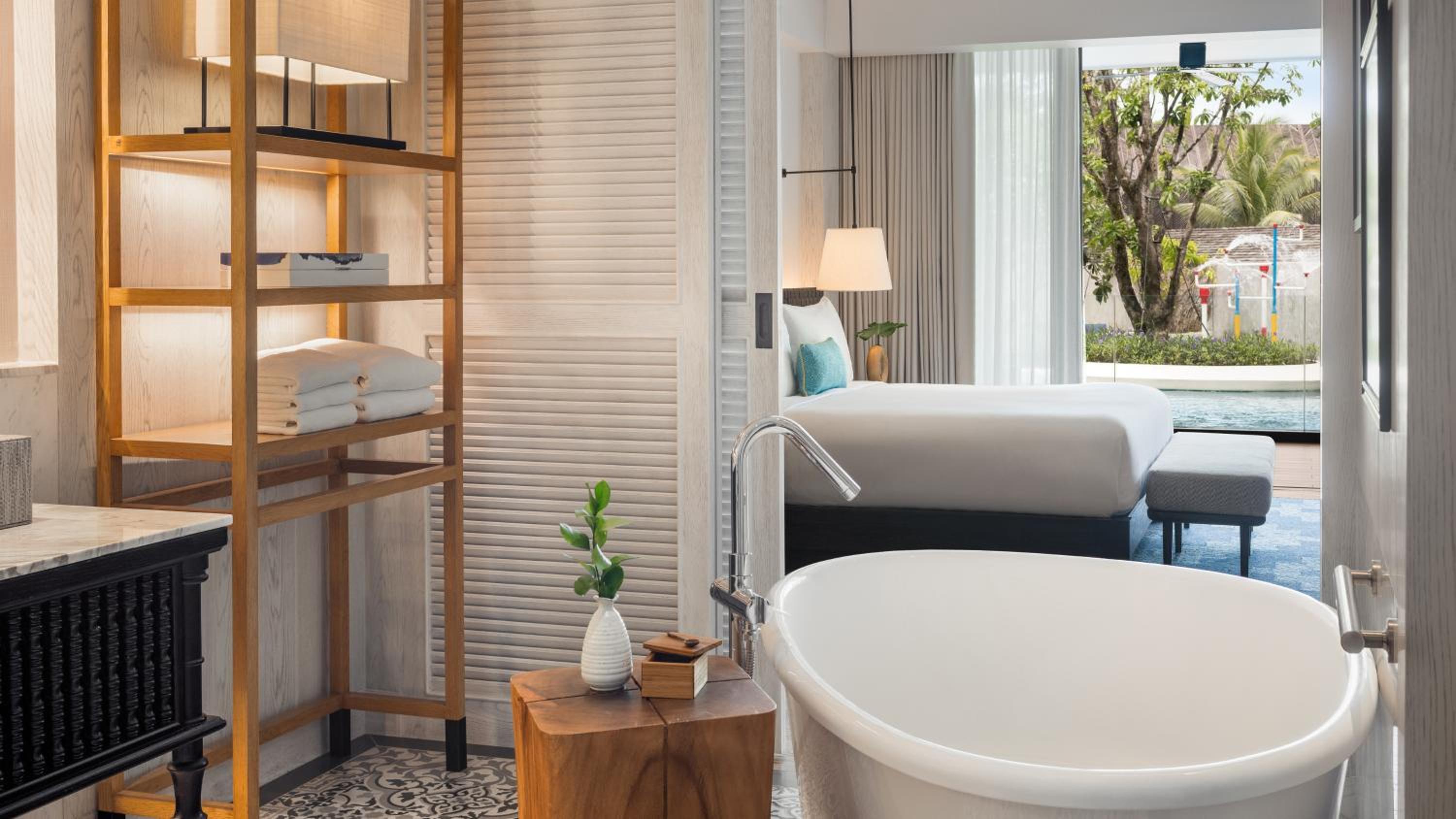 Essential King Room with Resort View and Pool Access - Photo 3