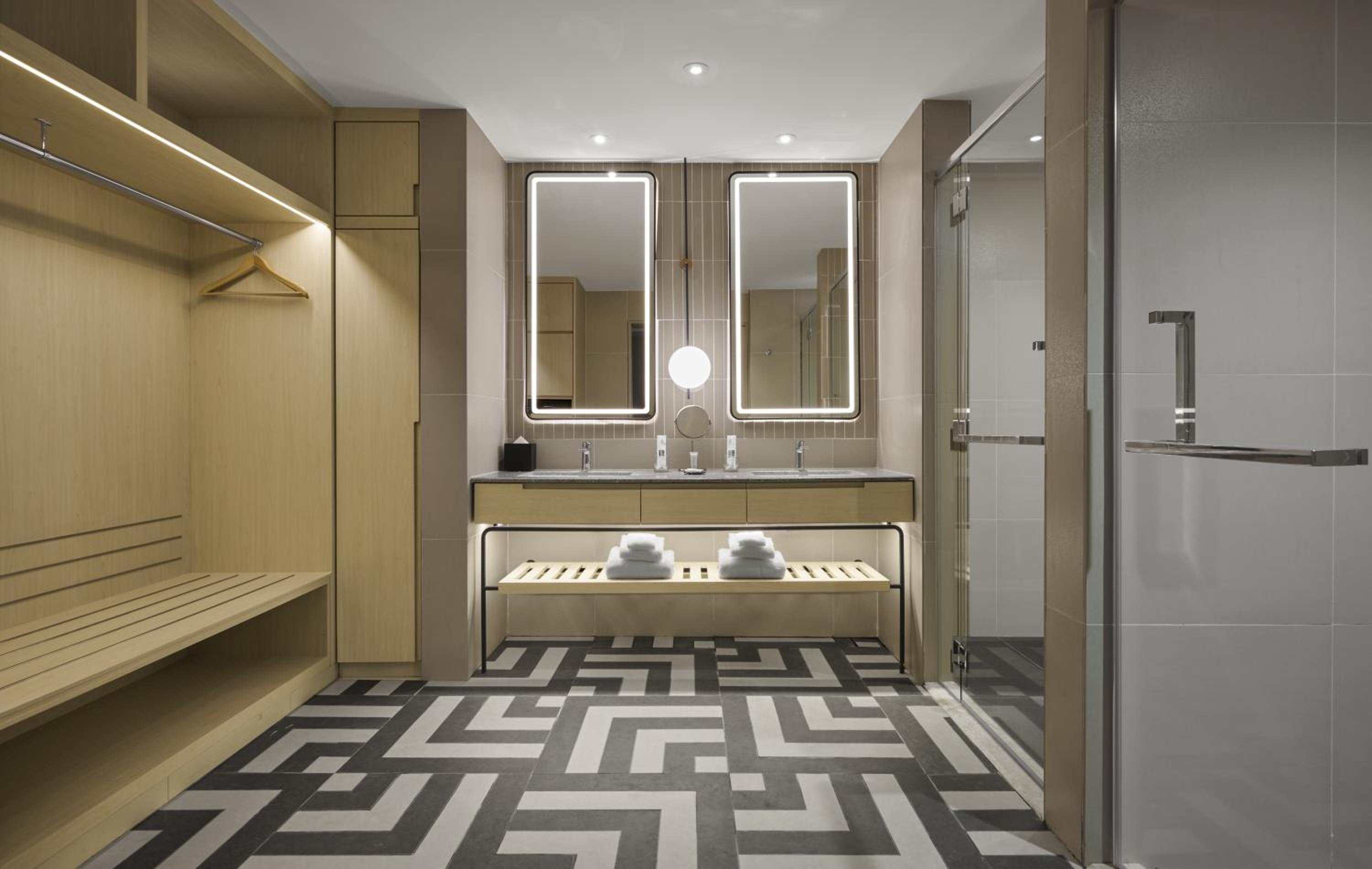 King Suite