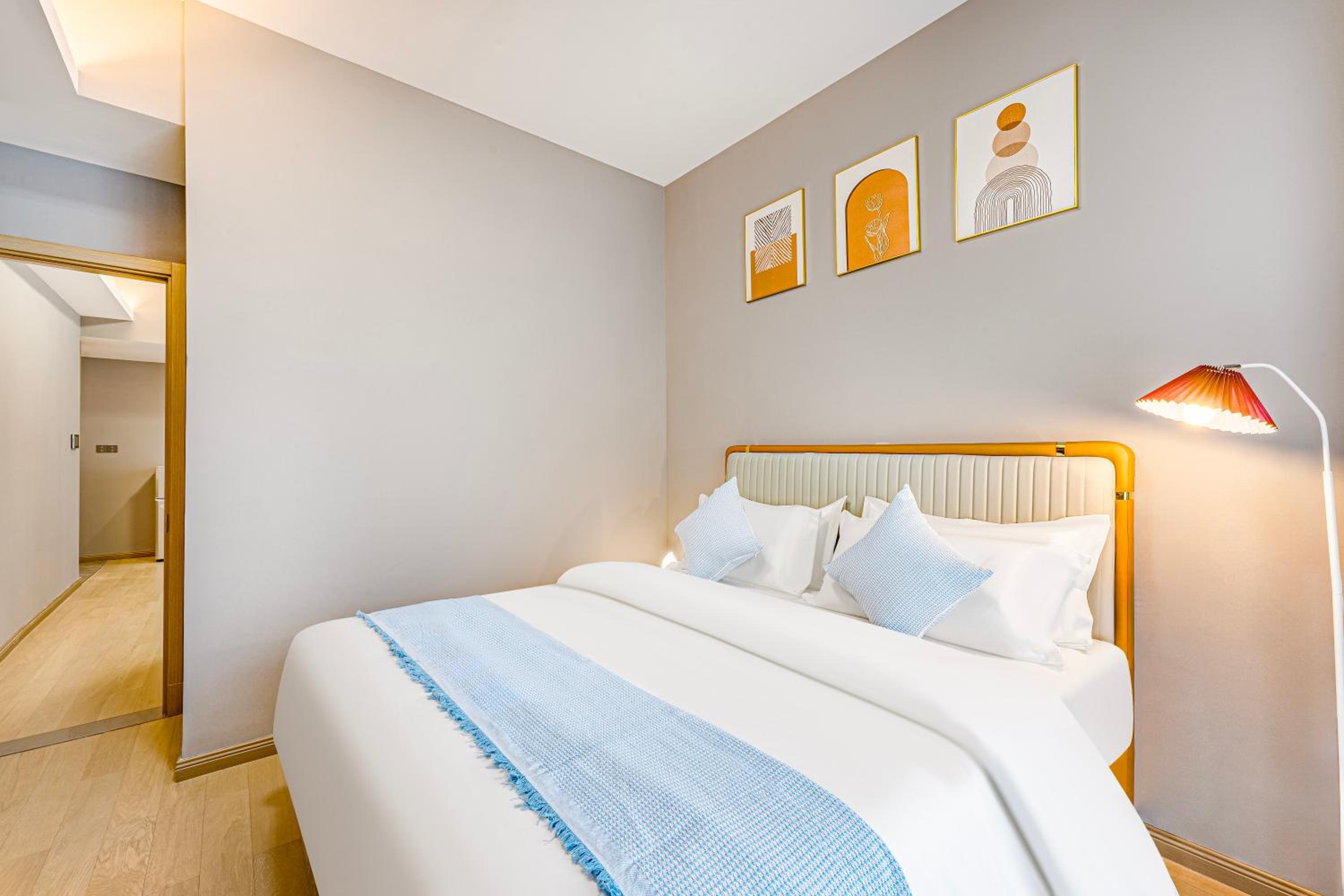 One-Bedroom Suite photo 3