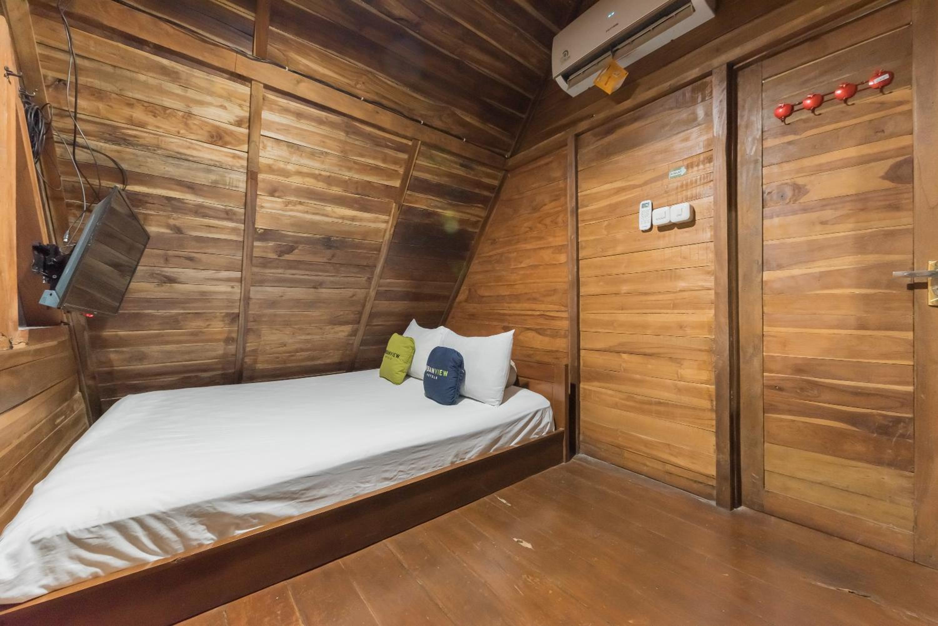 Deluxe Double Room - Photo 1