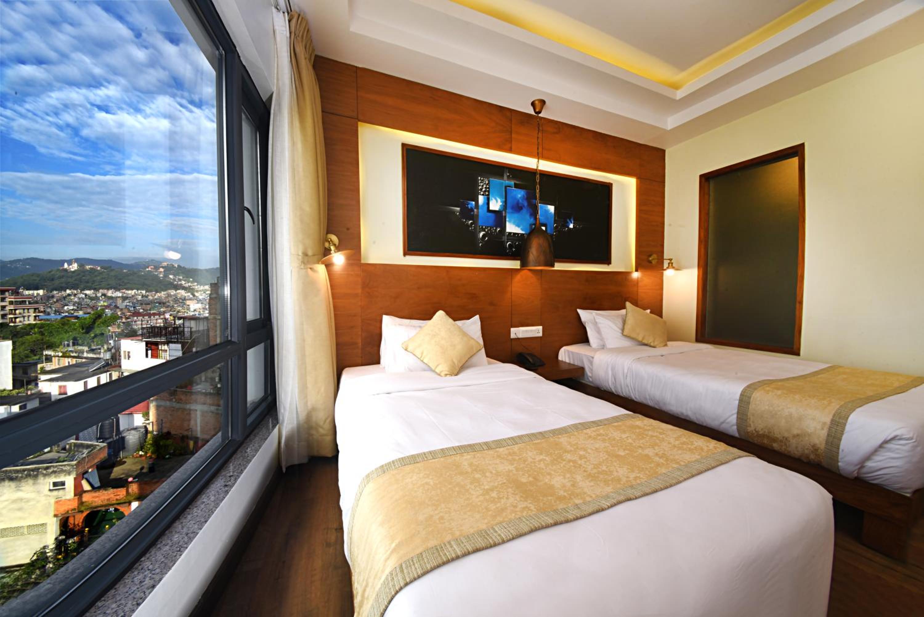Deluxe Double Or Twin Room photo 3