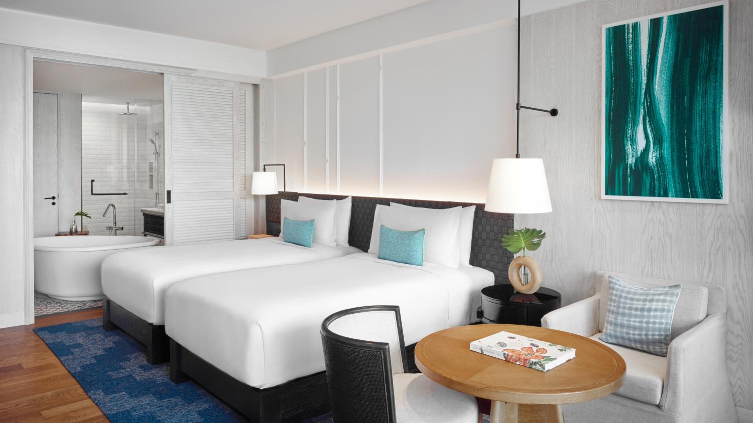 Essential Twin Room with Sea View - Photo 5