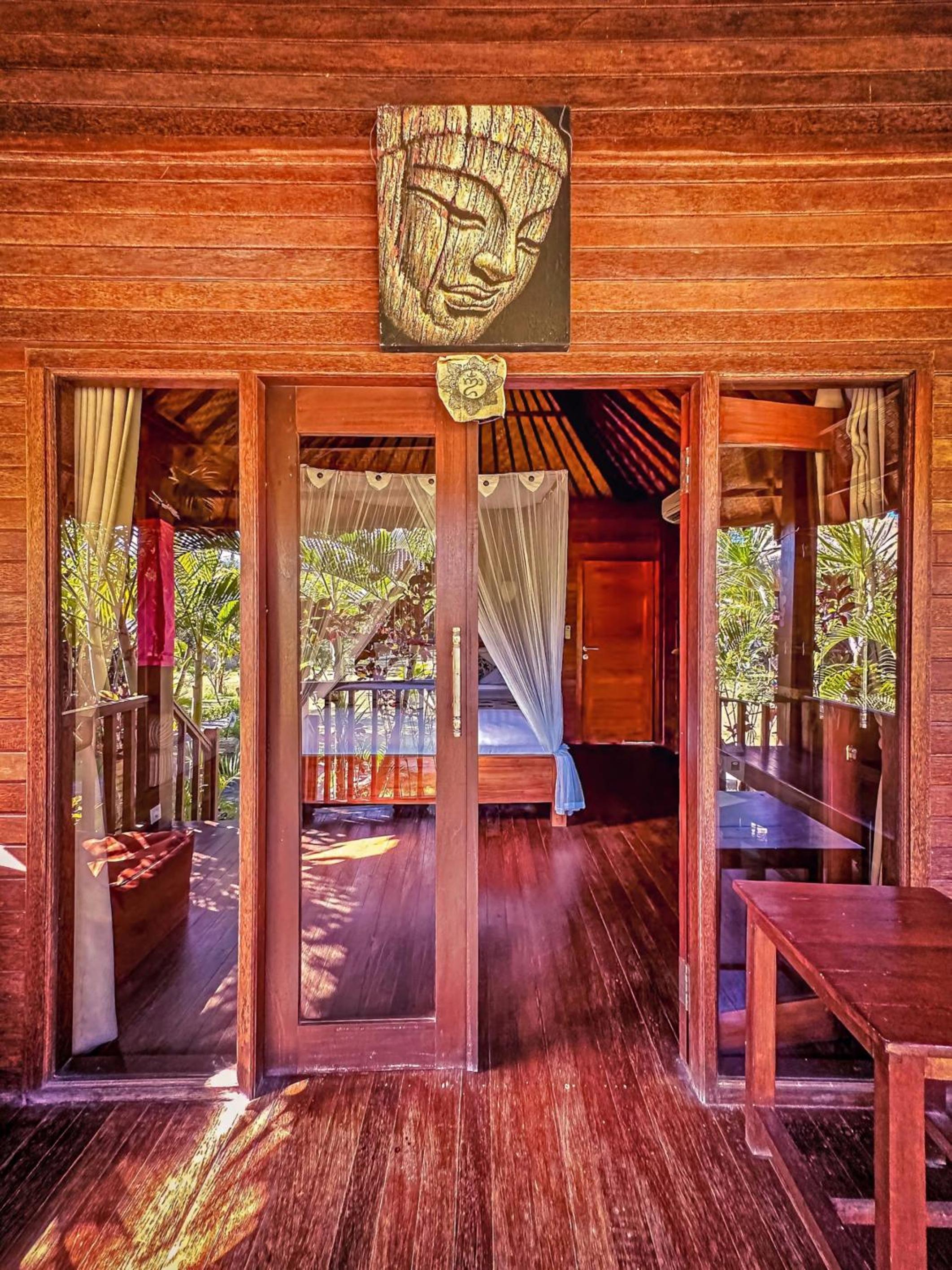 Deluxe Double Room with Balcony - Photo 21