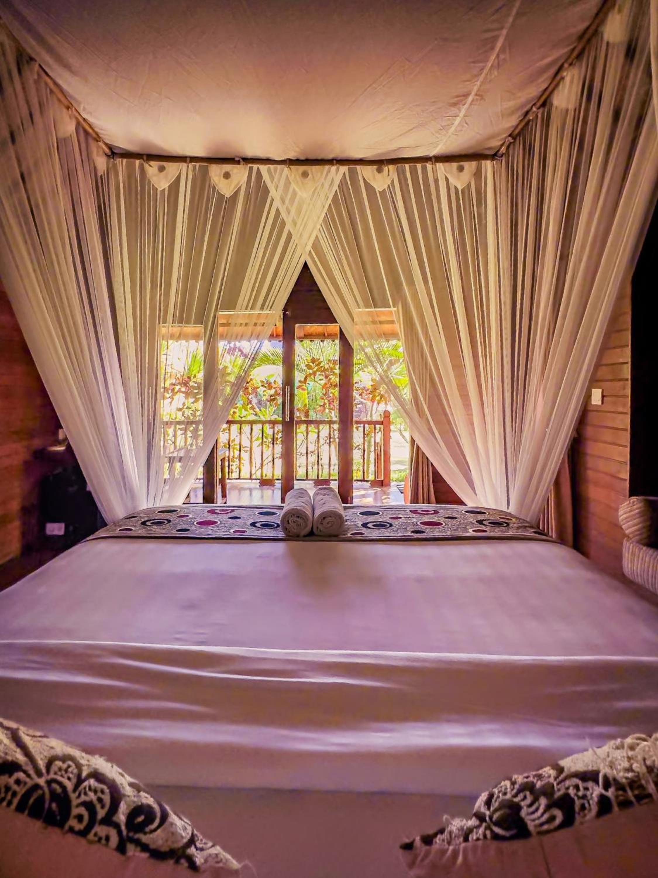 Deluxe Double Room with Balcony - Photo 28