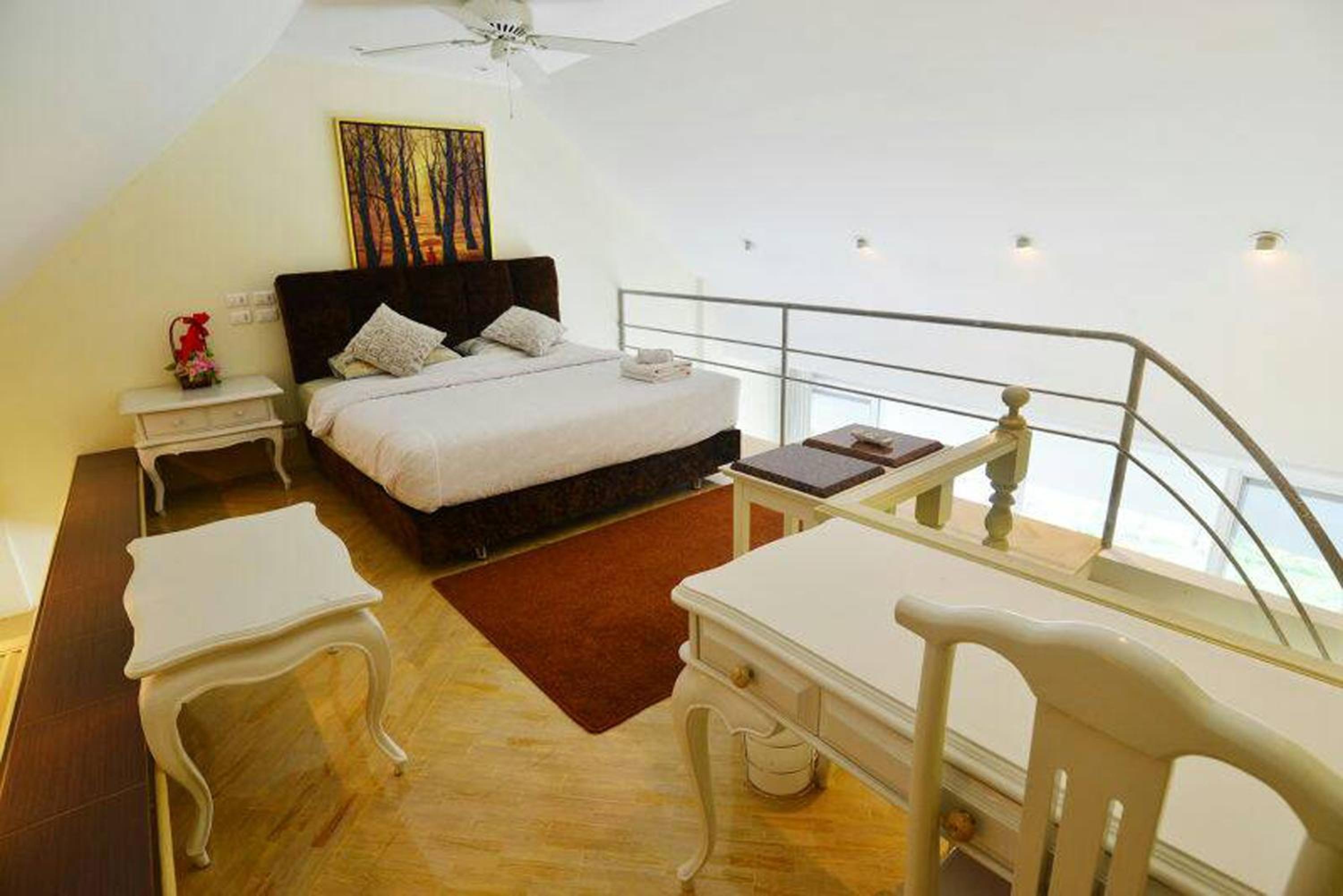 Penthouse Apartment