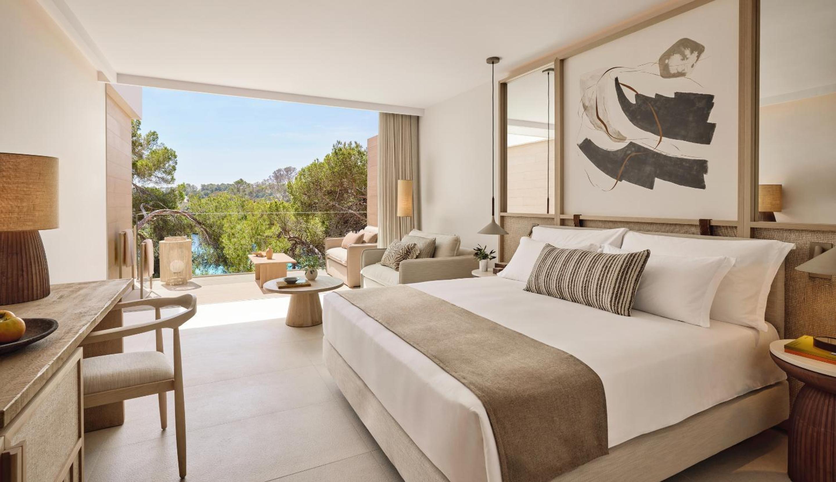 Habitación Doble Superior con Vista Parcial al Mar
