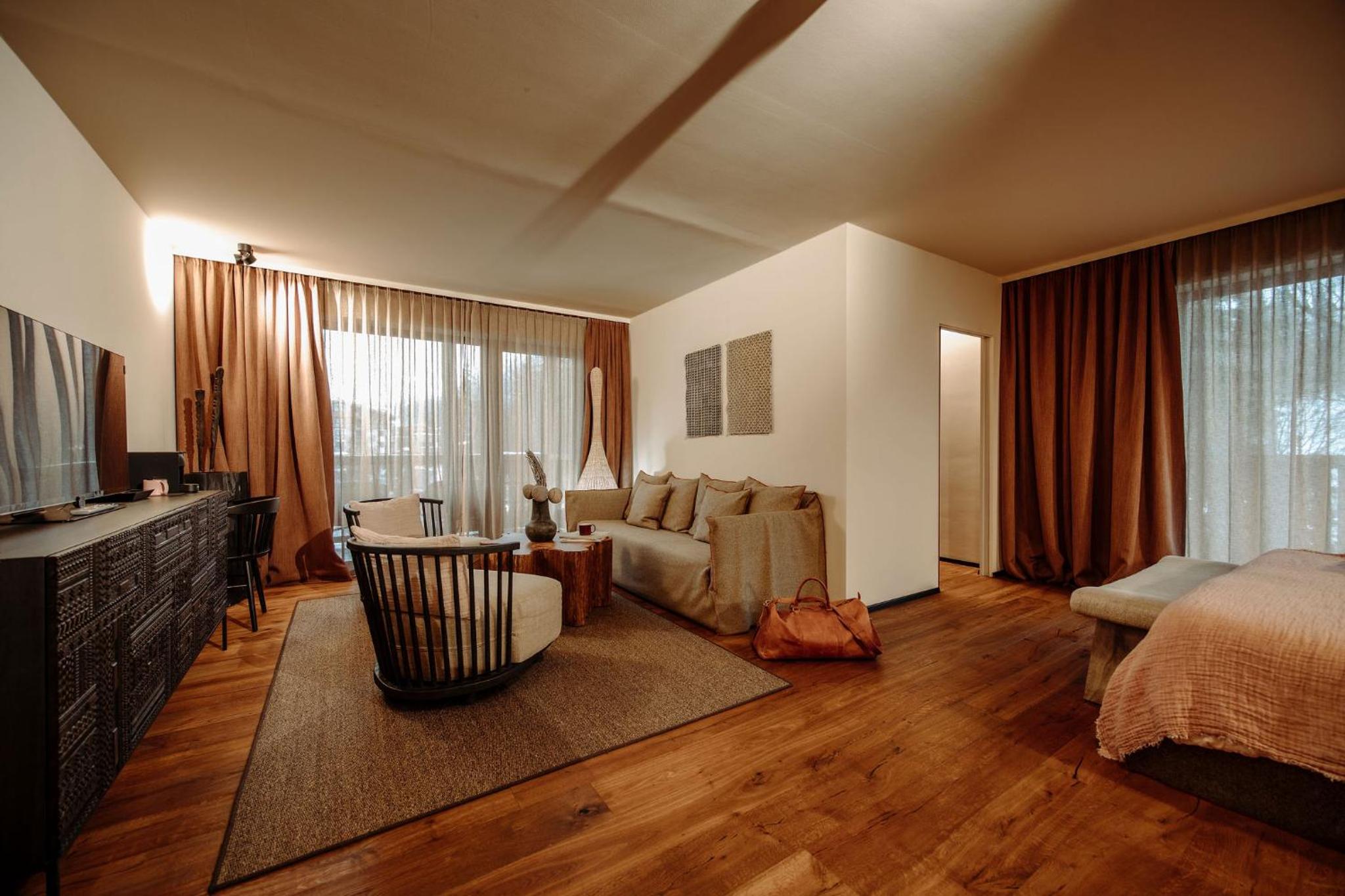 Deluxe Suite photo 1