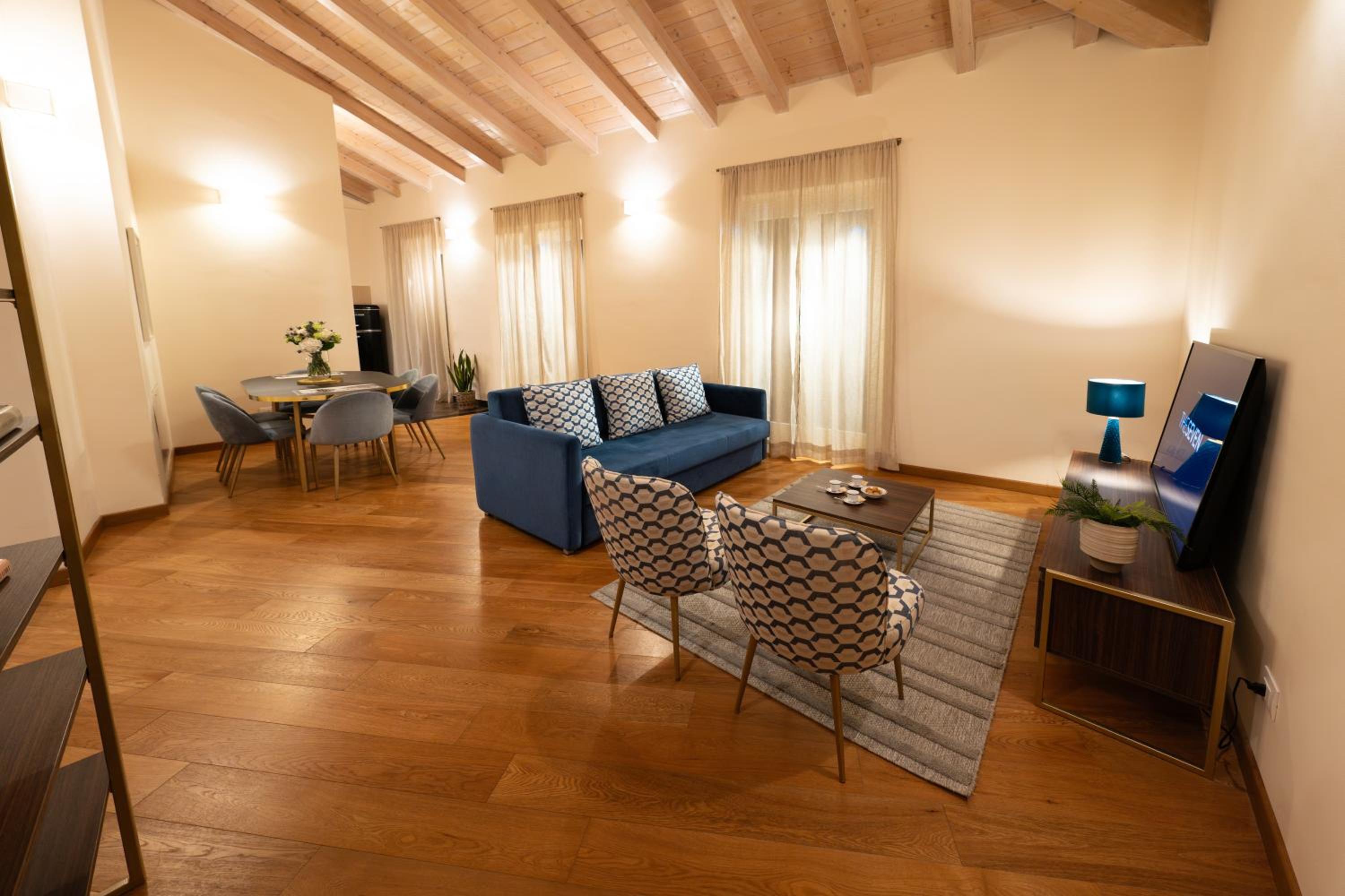 Apartment with Terrace photo 1
