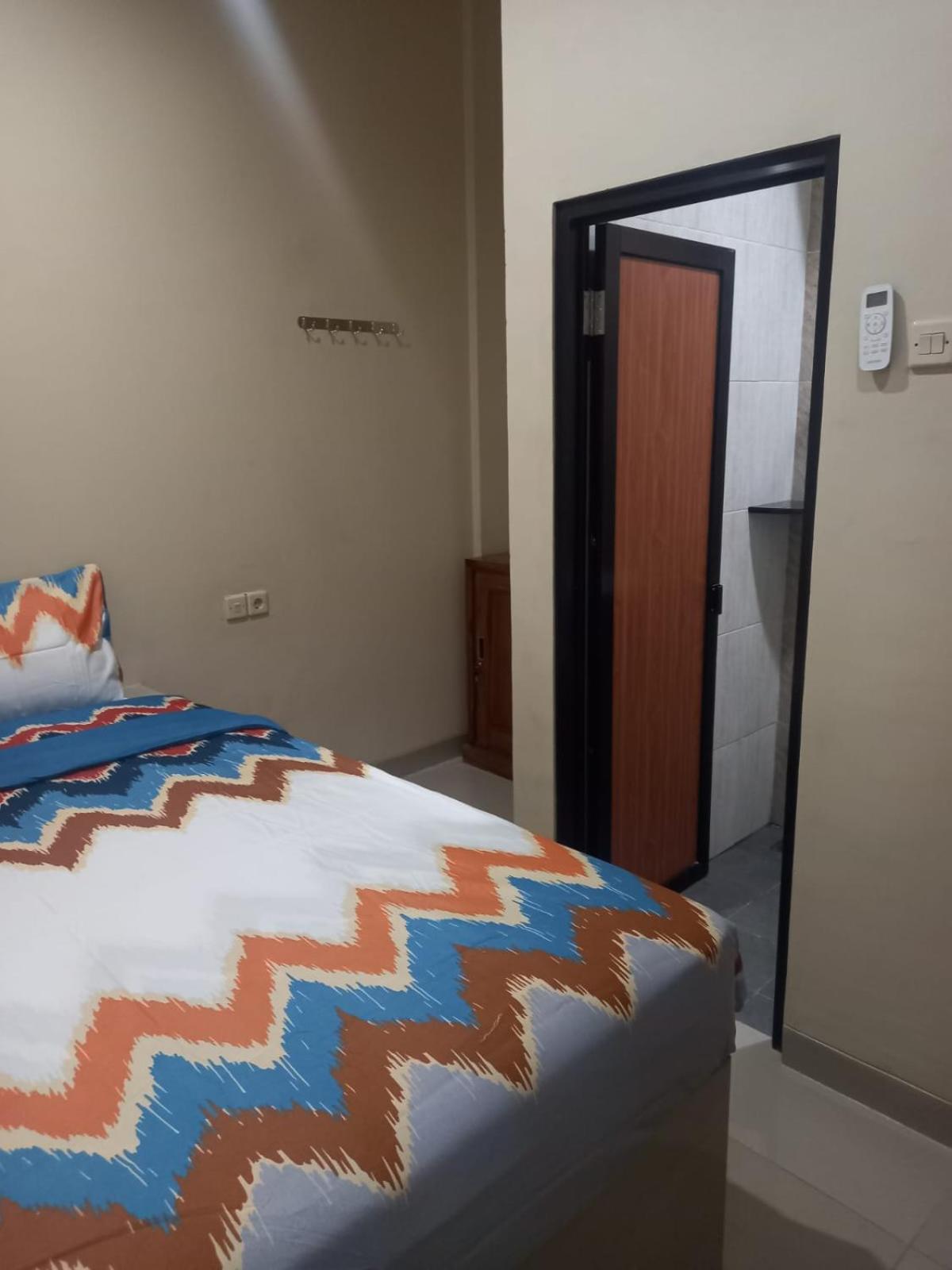 Standard Double Room - Photo 1