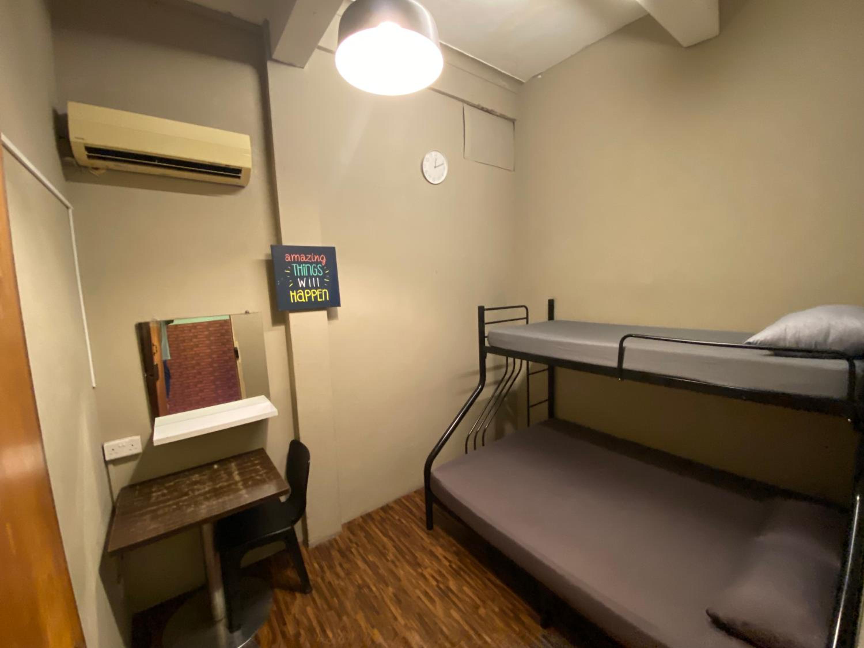 Basic Triple Room photo 1