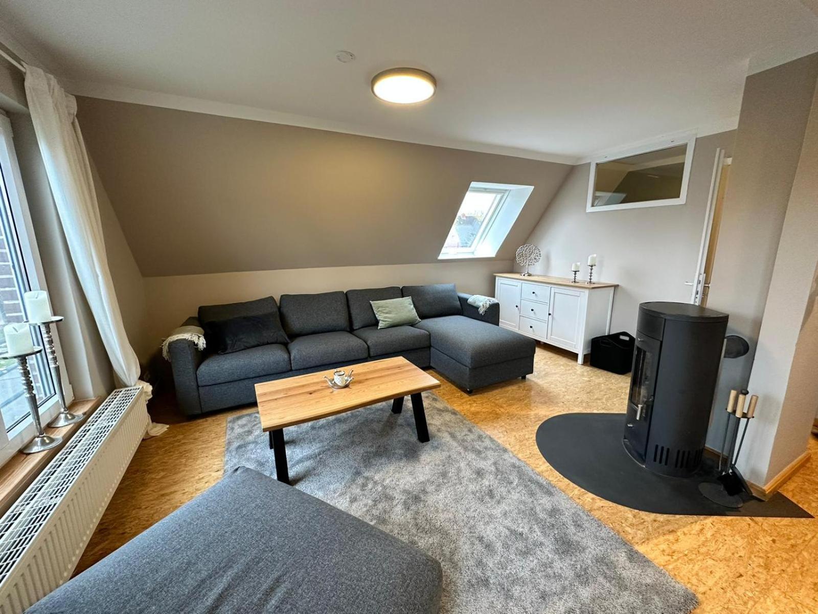 Apartment photo 1