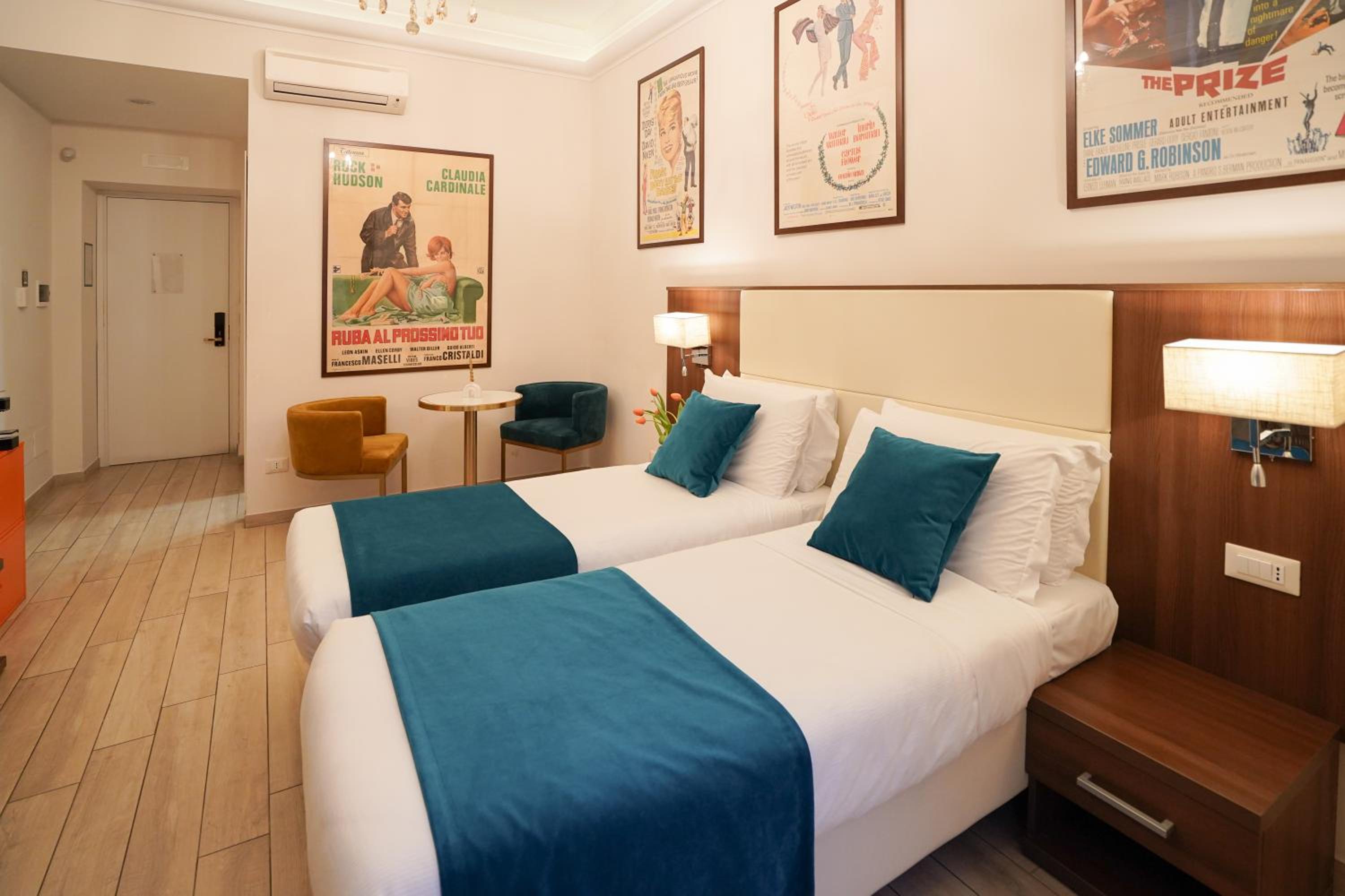 Superior Double or Twin Room photo 3
