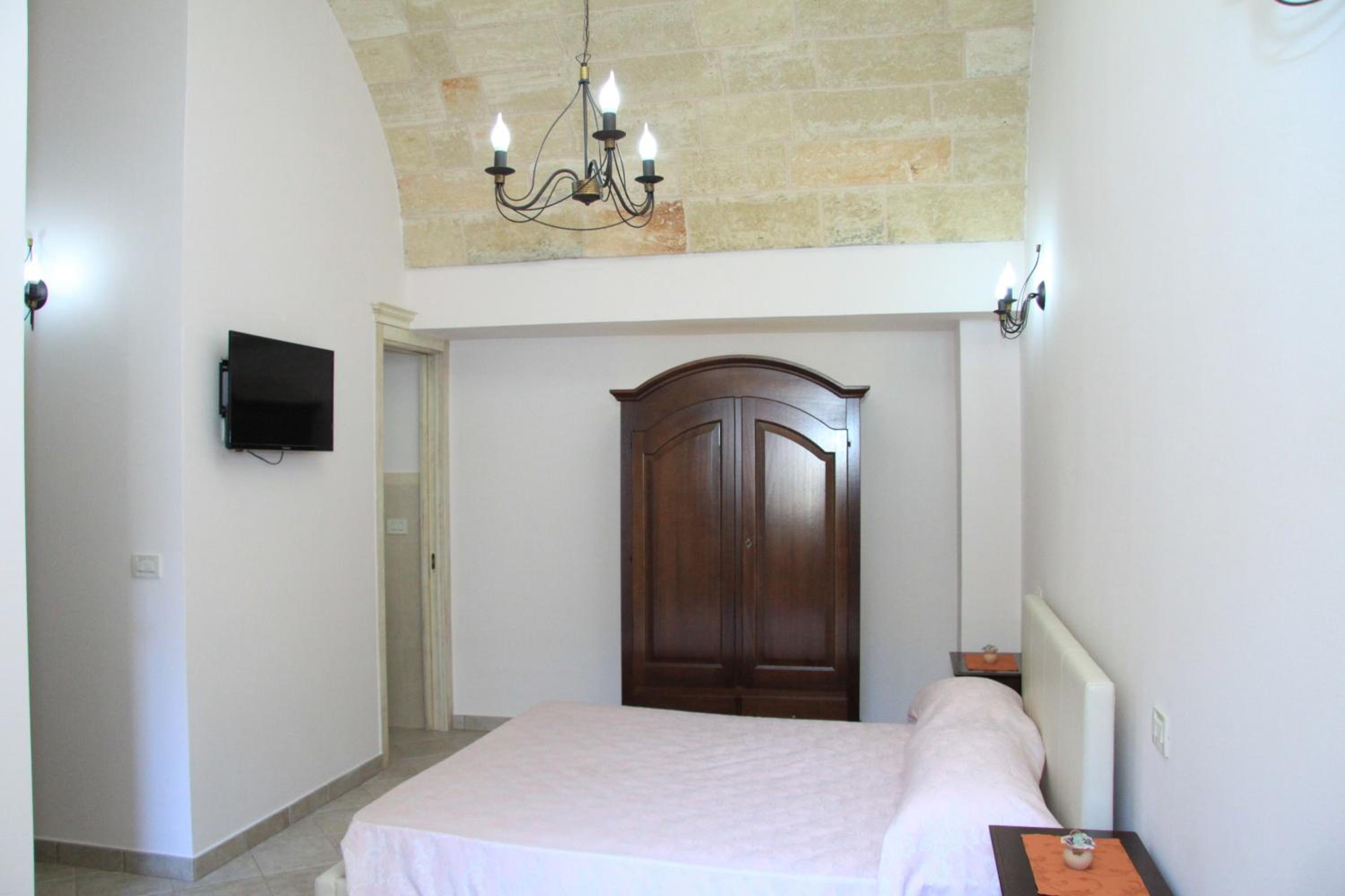 Double Room with Private Bathroom photo 1