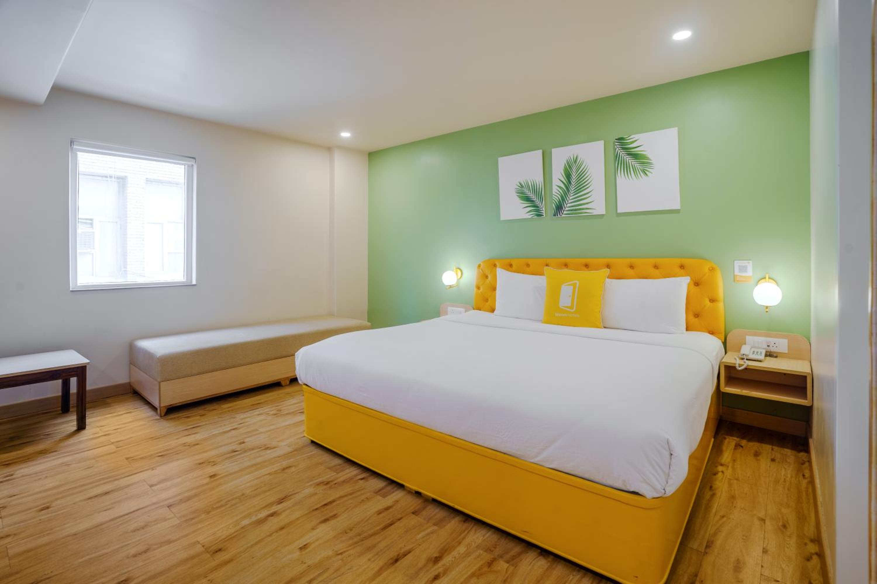 Large Double Room
