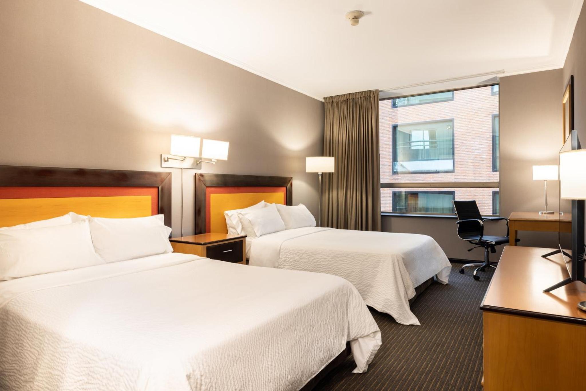 Standard Queen Room with Two Queen Beds and Extra Floor Space thumbnail 5