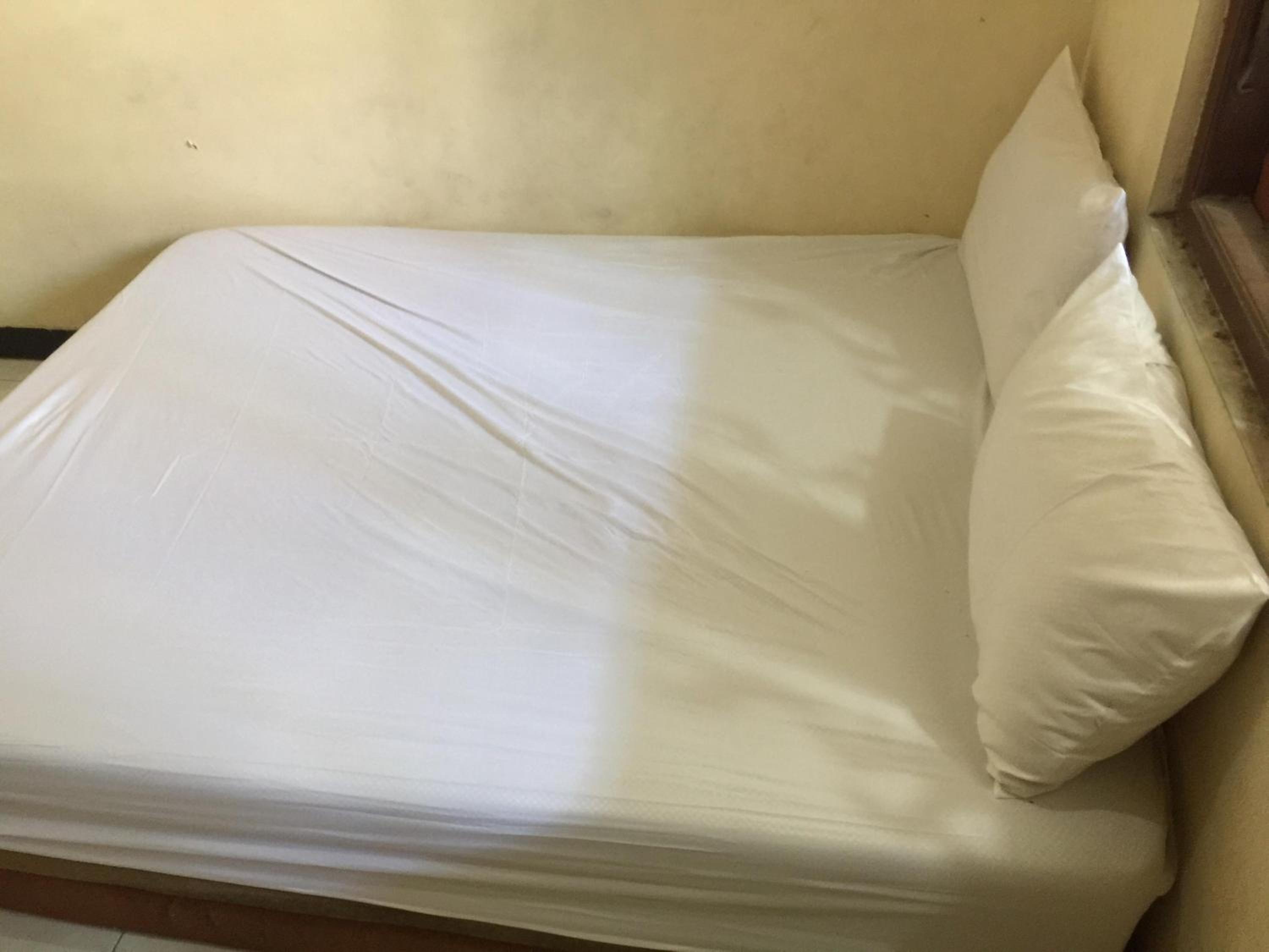 Budget Double Room photo 2