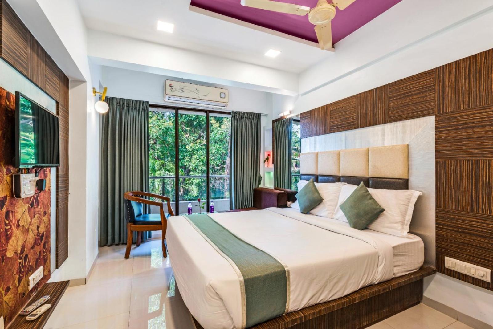 Super Deluxe Room - Photo 6