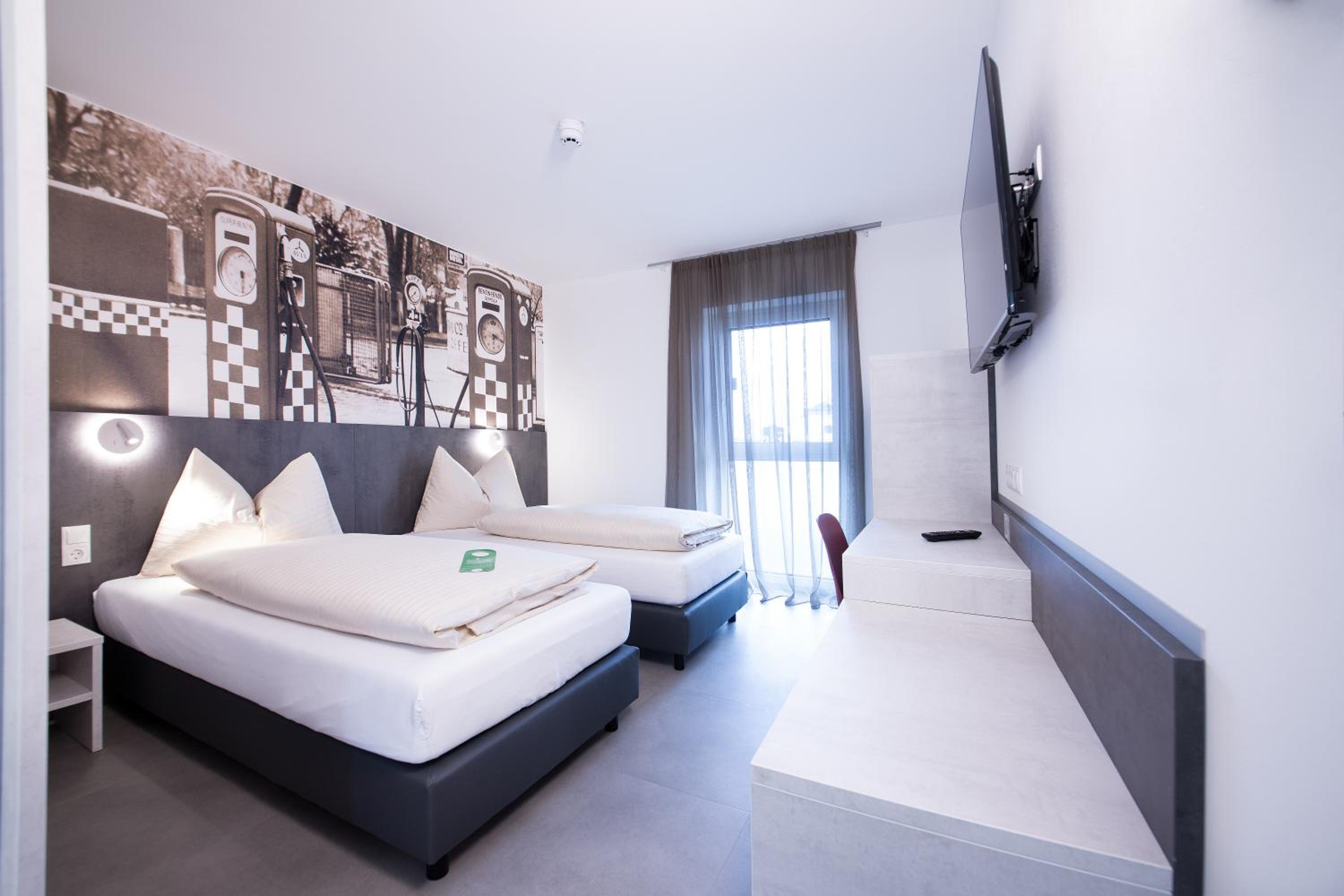 Standard Double Room photo 1