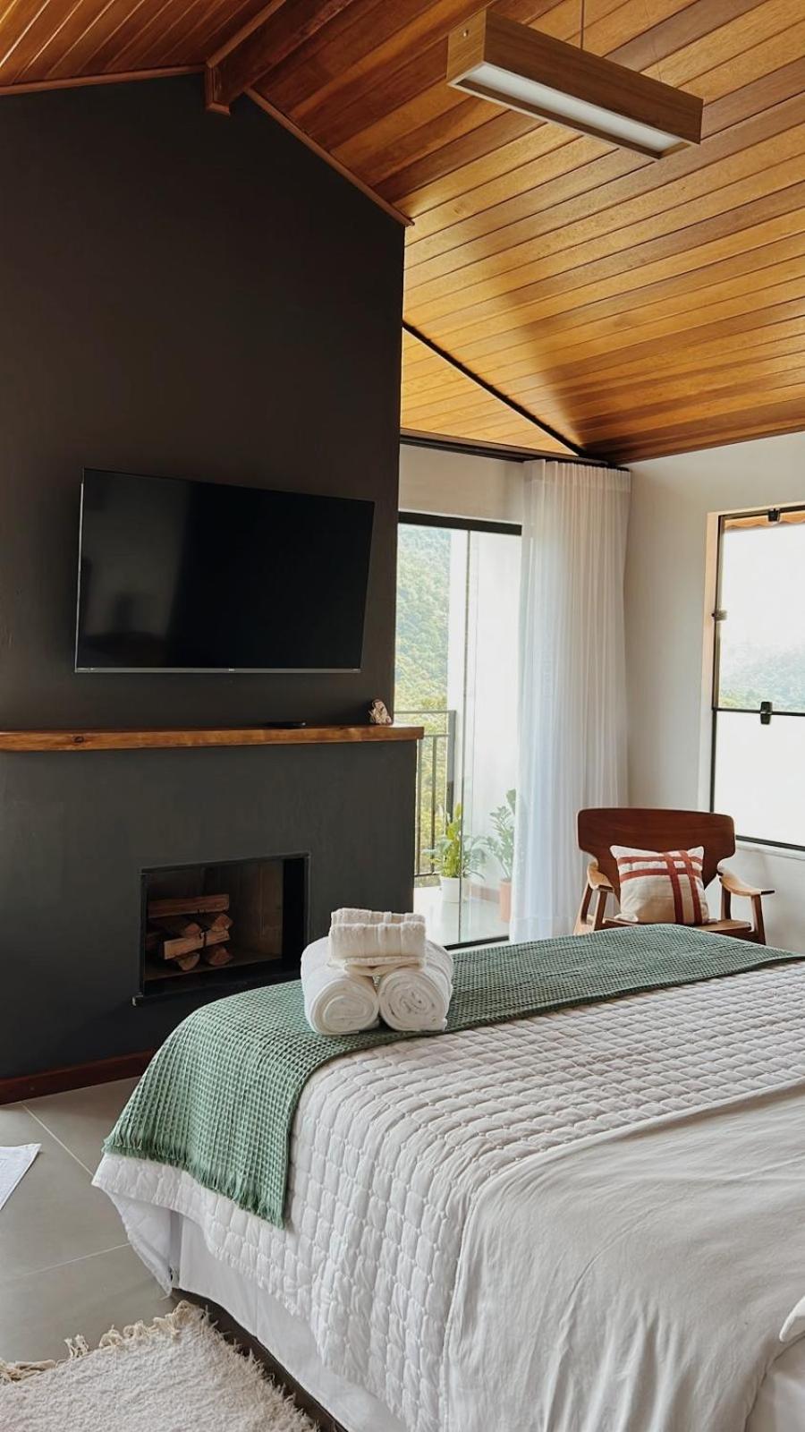 Superior Chalet photo 2