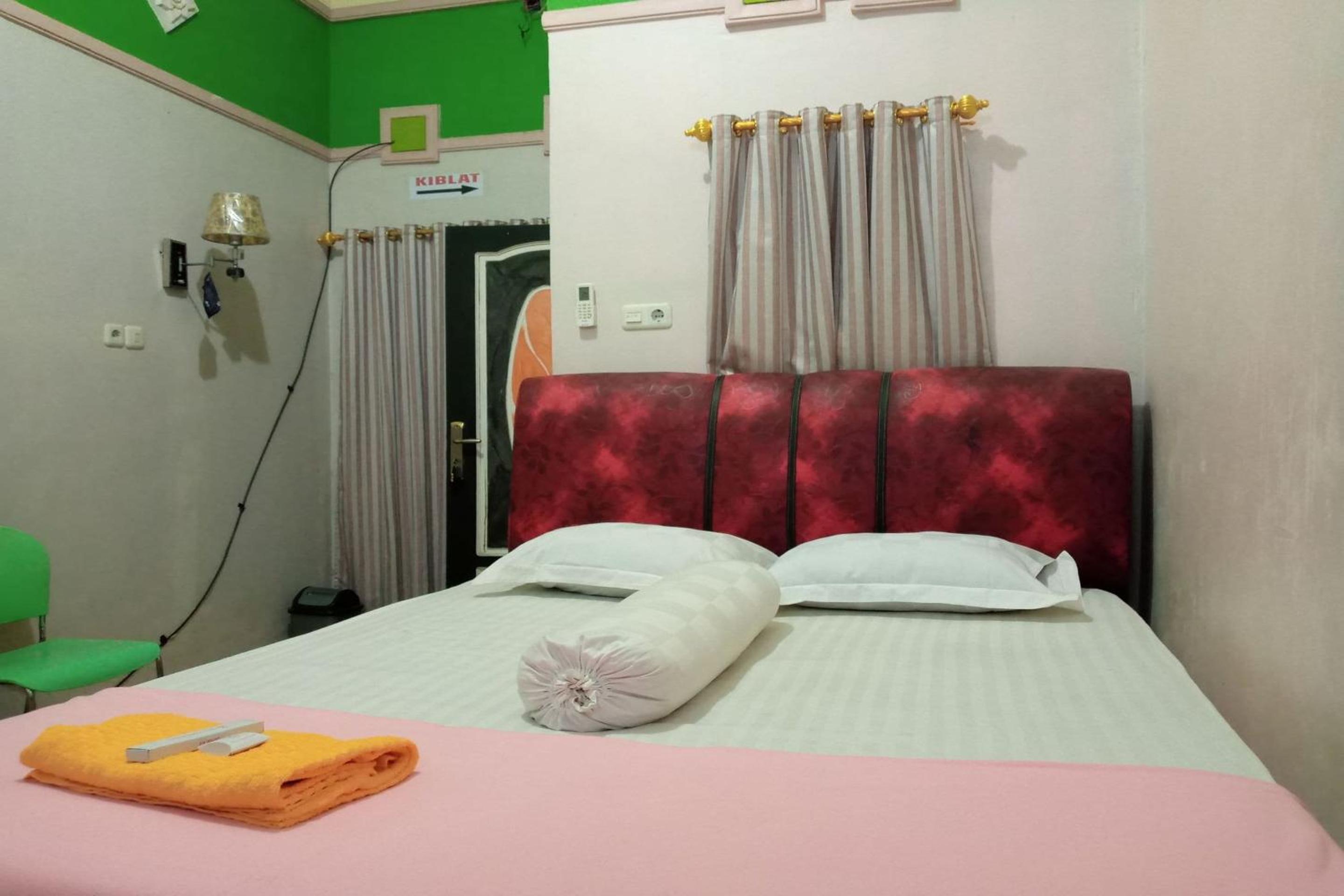 Standard Double Room photo 3
