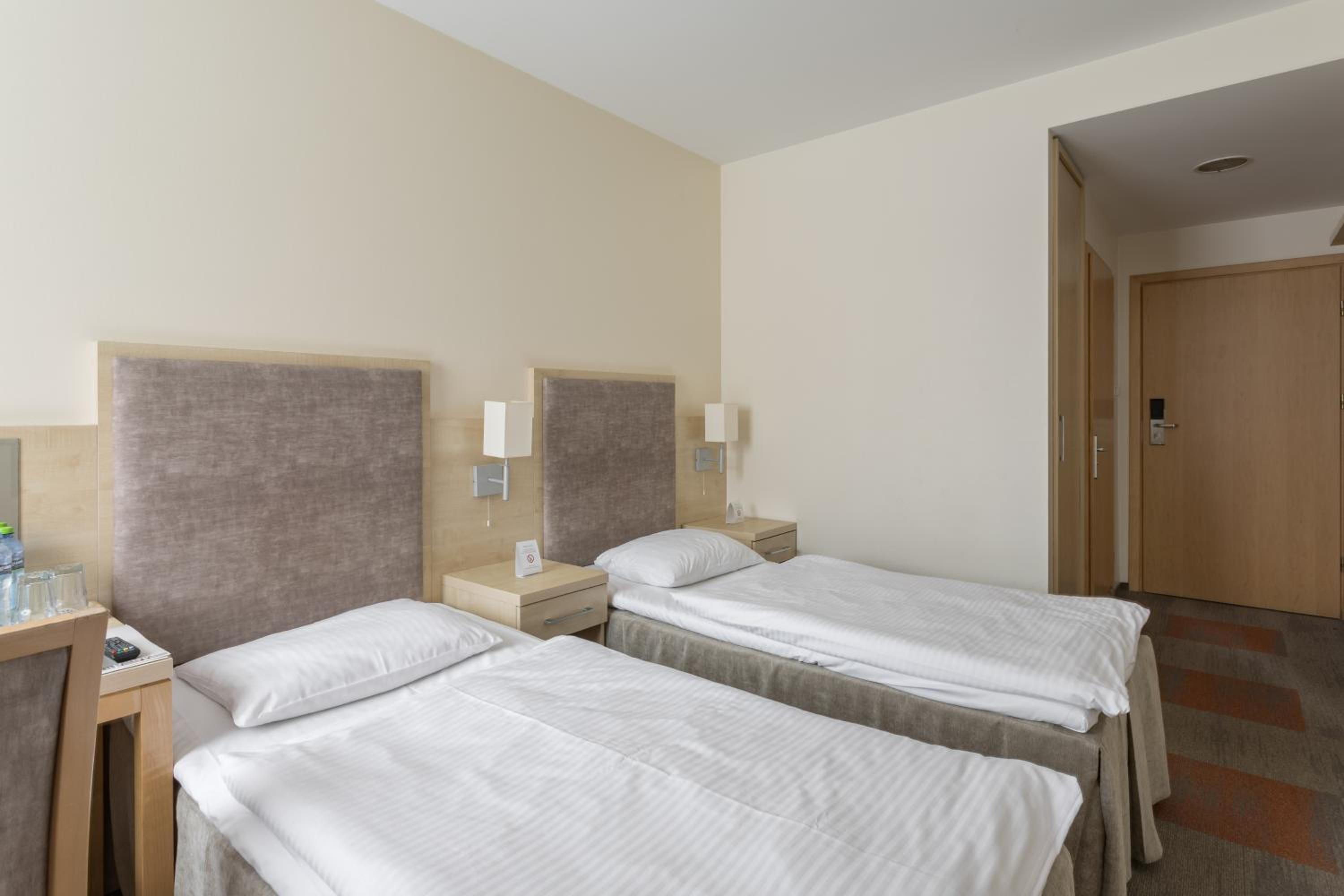 Double or Twin Room - Photo 1