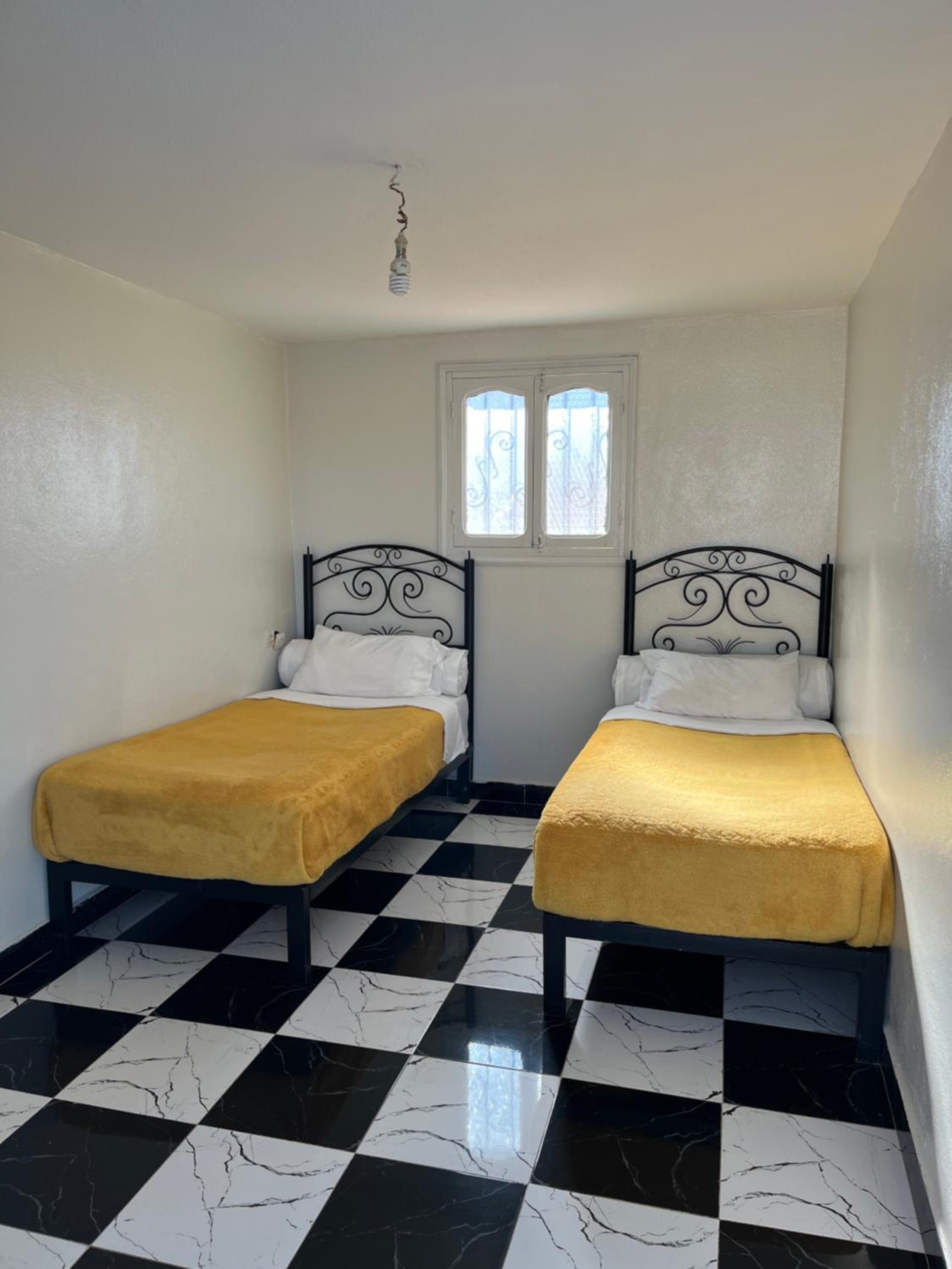 Double Room - Photo 6