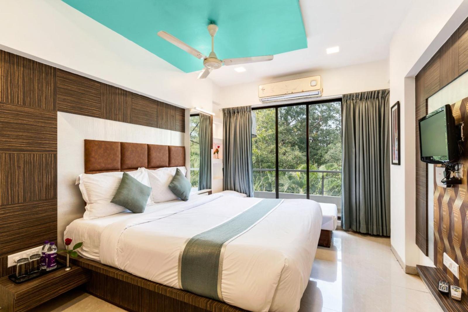 Super Deluxe Room - Photo 2