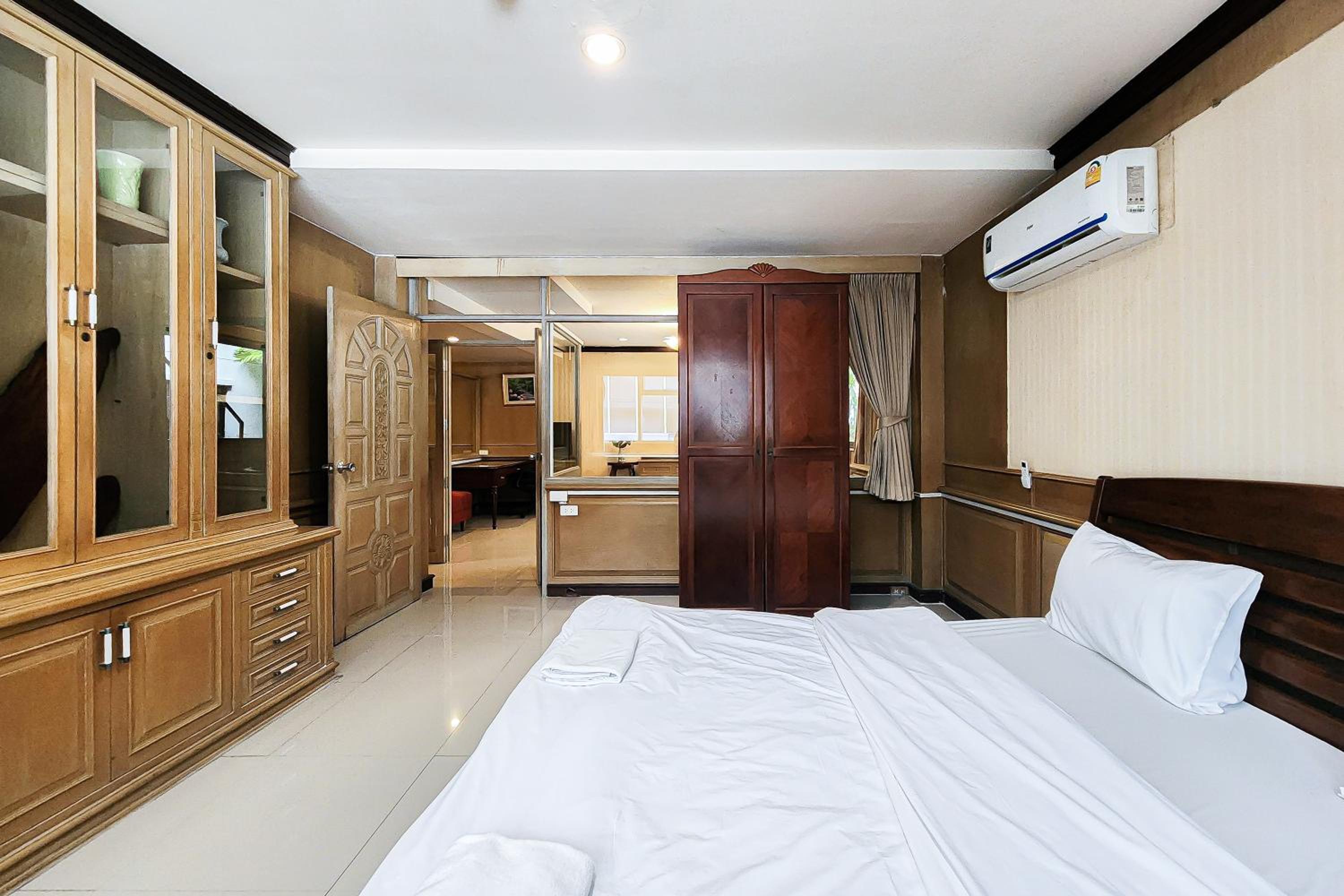 Three-Bedroom Suite photo 3