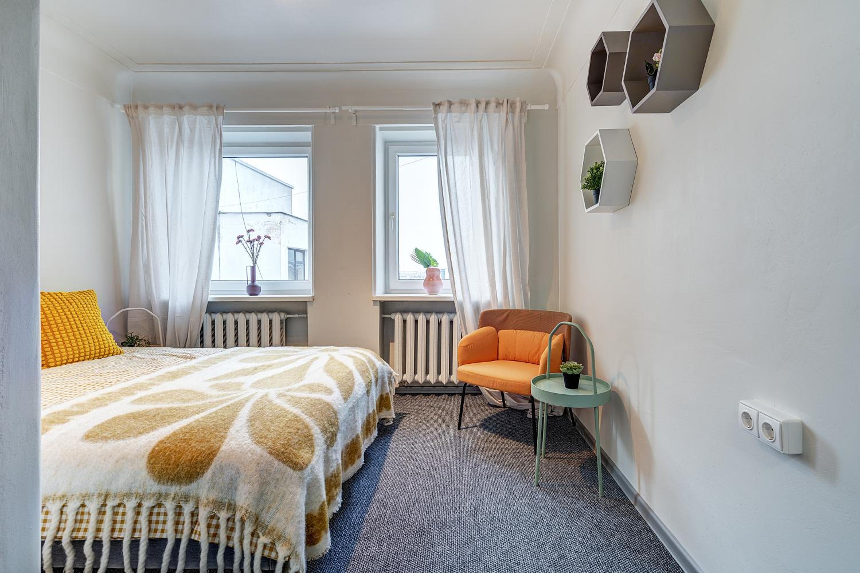 Double Room with Shared Bathroom photo 3