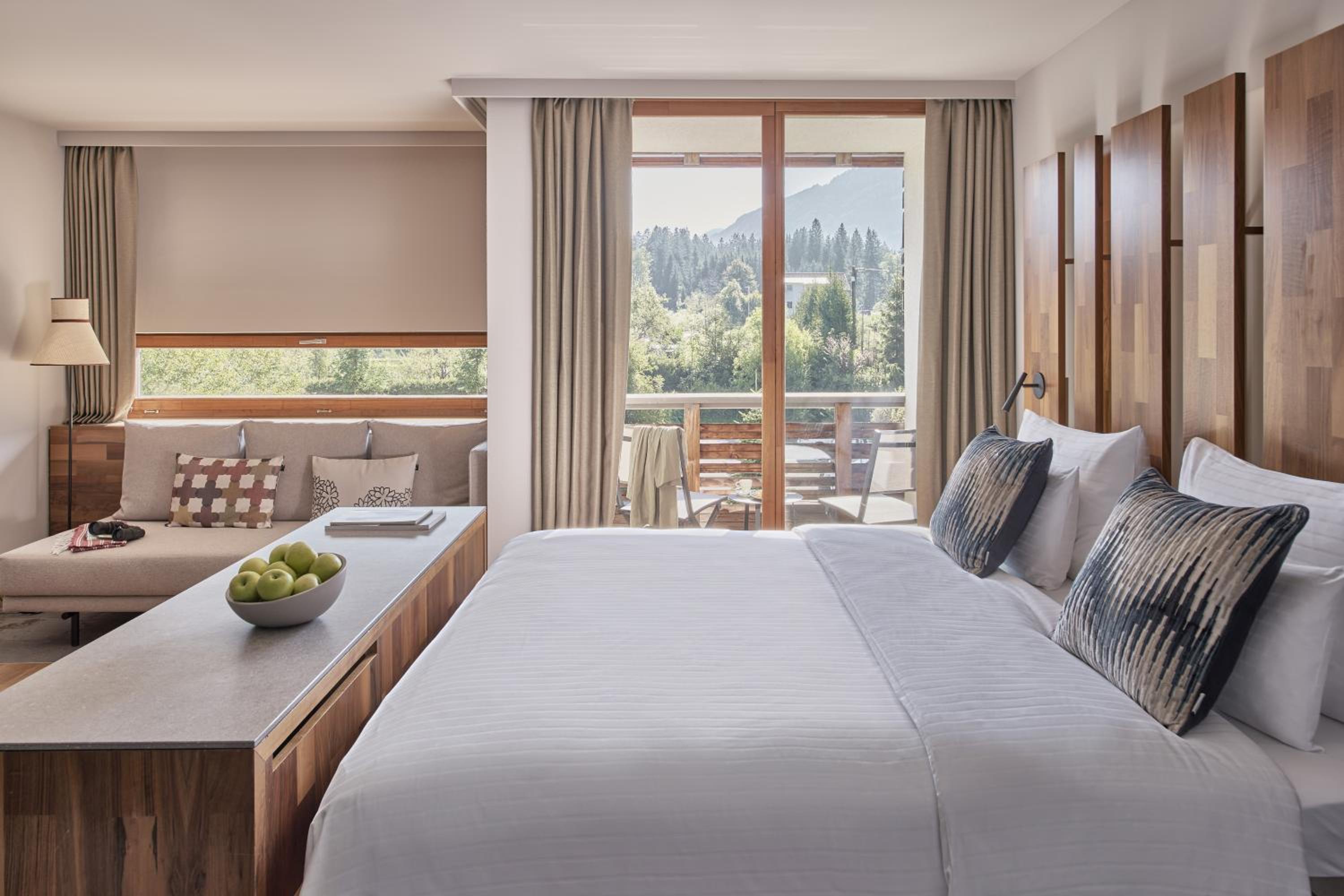 Double Room Mountain View with Balcony