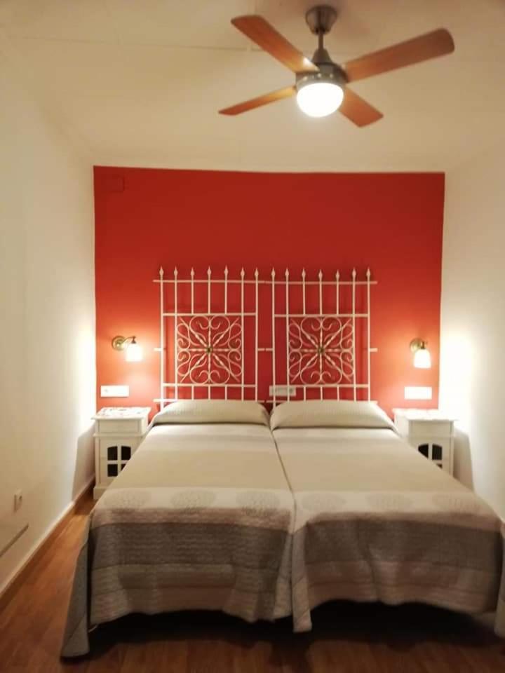 Deluxe Double Room with Balcony photo 3